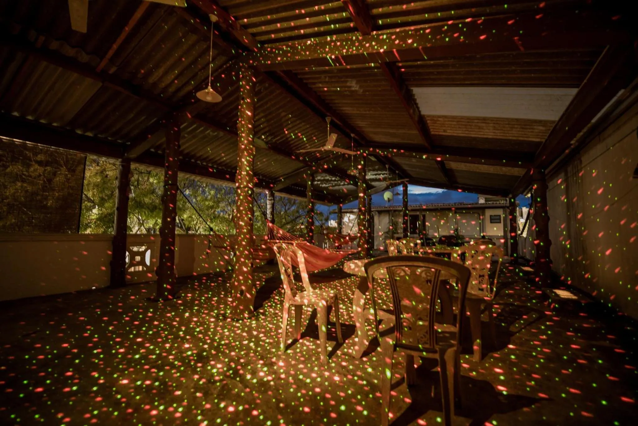 Communal lounge/ TV room in Muhsin Villa - Galle Fort