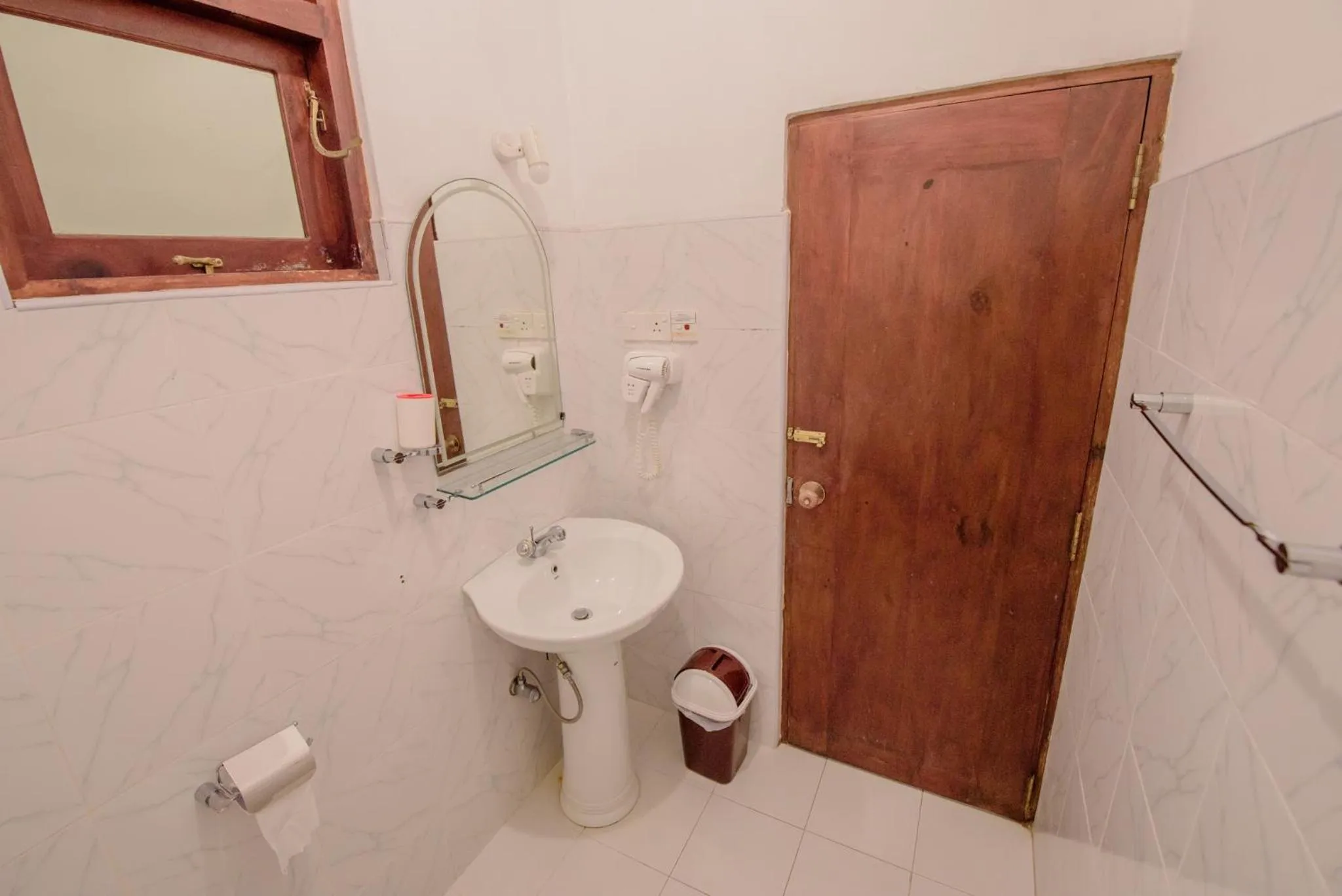 Bathroom in Muhsin Villa - Galle Fort