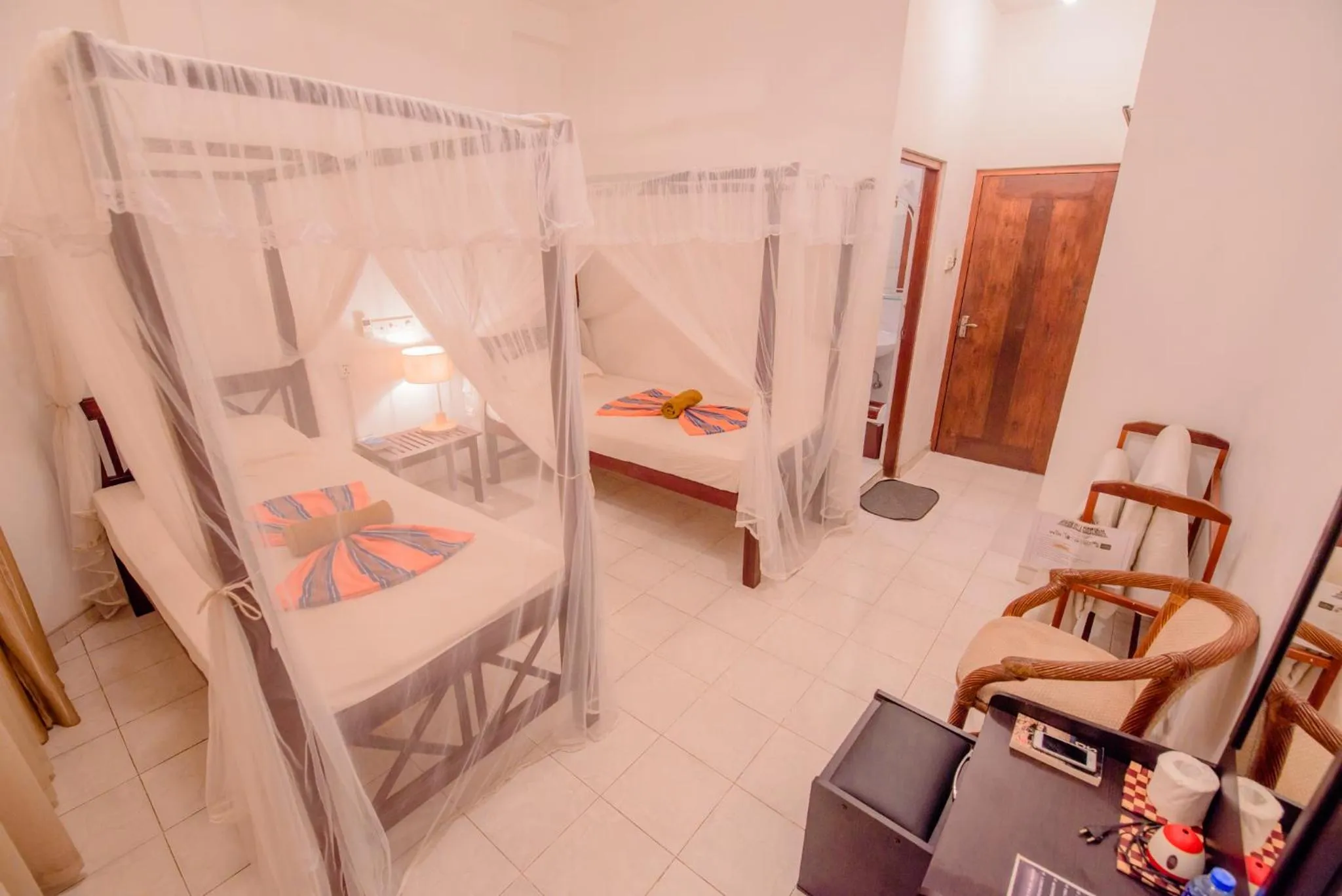 Bedroom, Bed in Muhsin Villa - Galle Fort