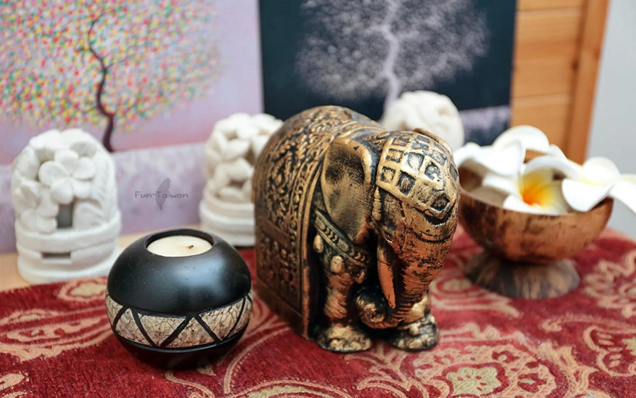 Decorative detail in Park 61