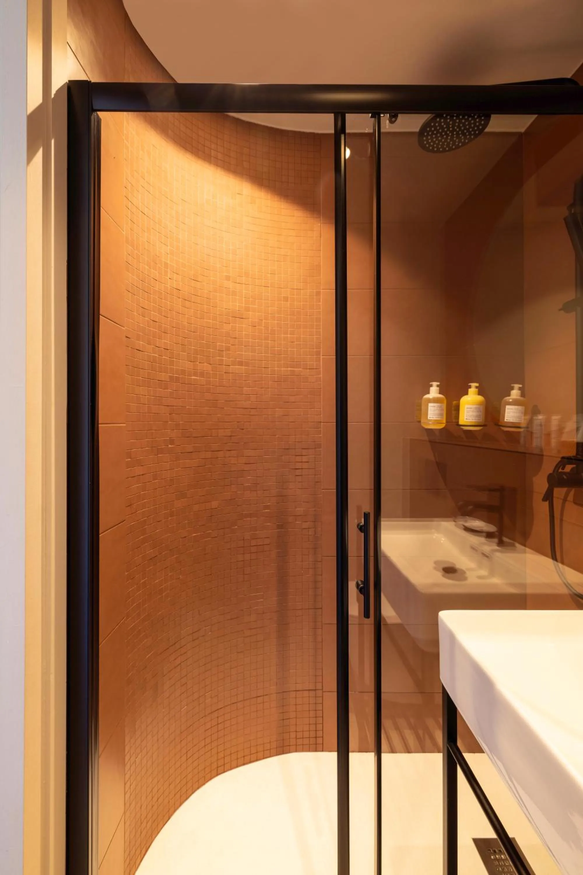 Bathroom in Crisol Promenade