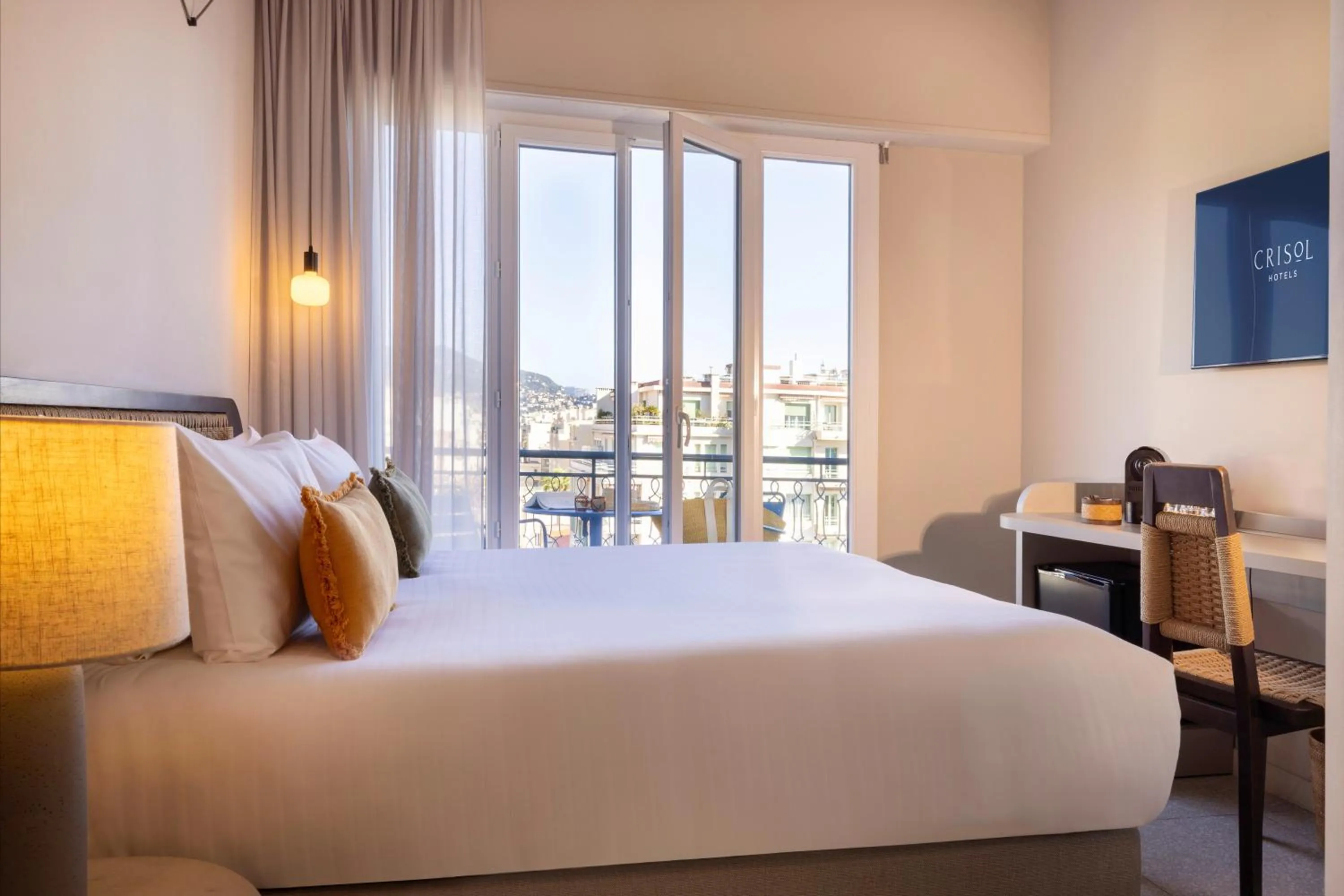 Bedroom, Bed in Crisol Promenade