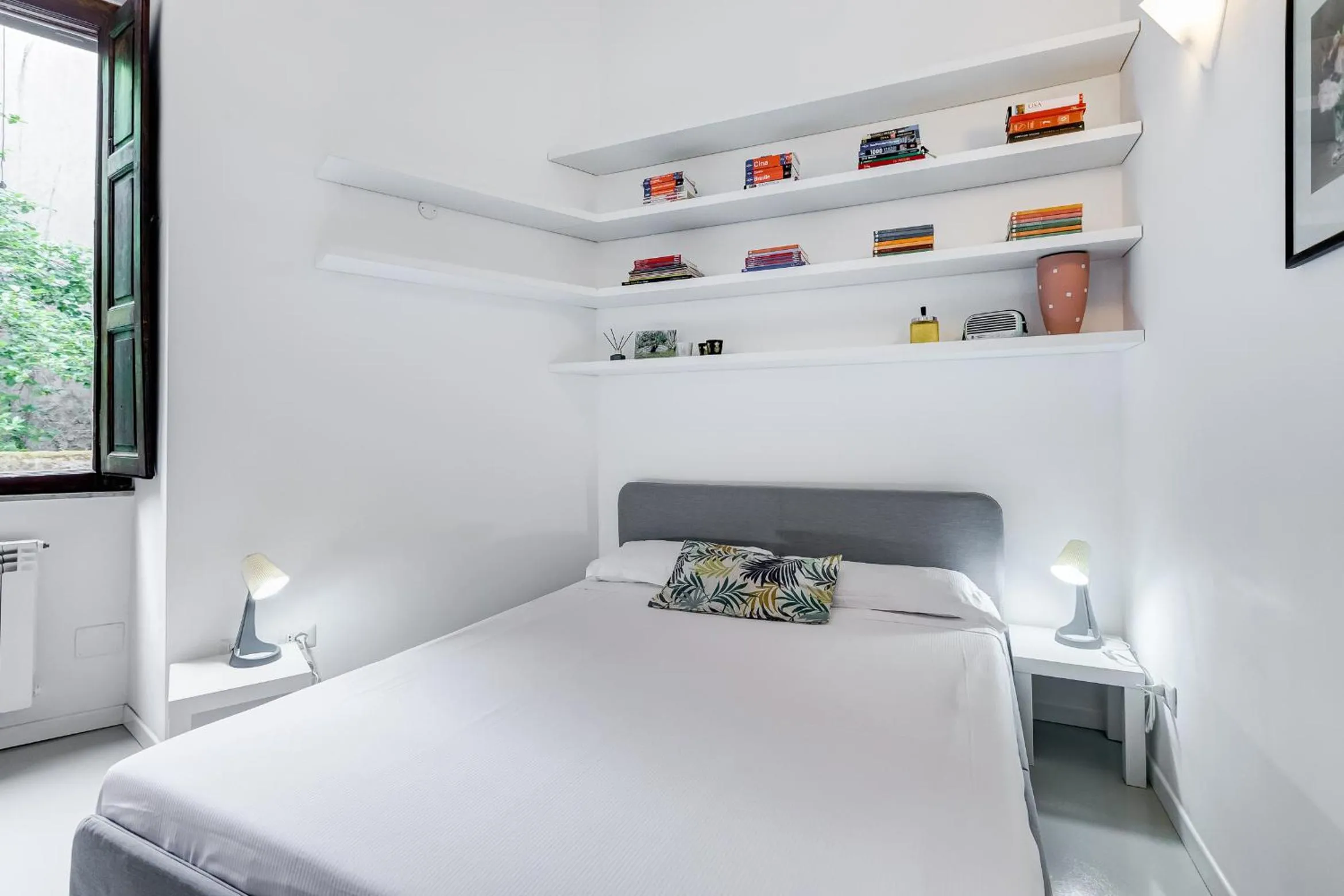 Bed in Colosseo Exclusive House by Premium Suites Collection