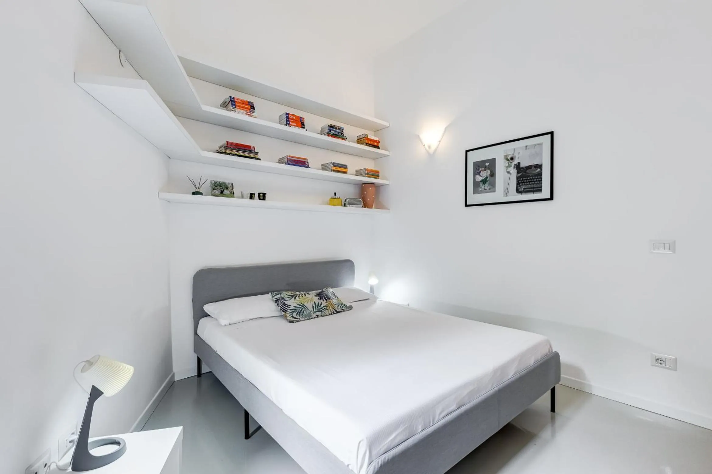 Bed in Colosseo Exclusive House by Premium Suites Collection