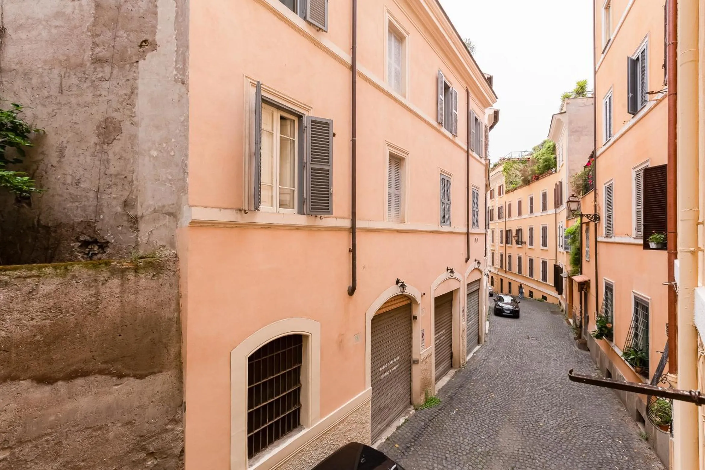 Street view in Colosseo Exclusive House by Premium Suites Collection