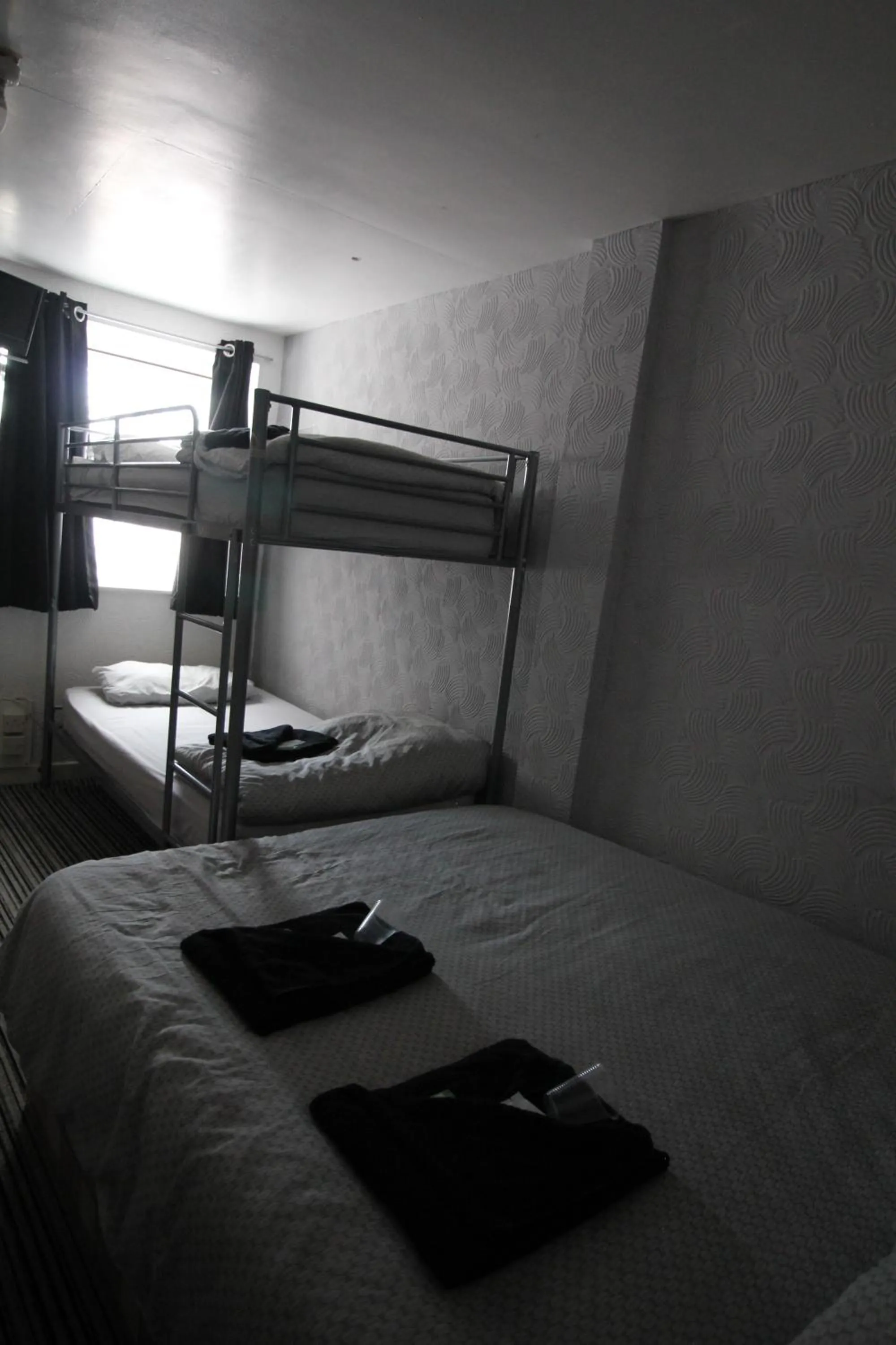 Bed in Jesmond International Hotel