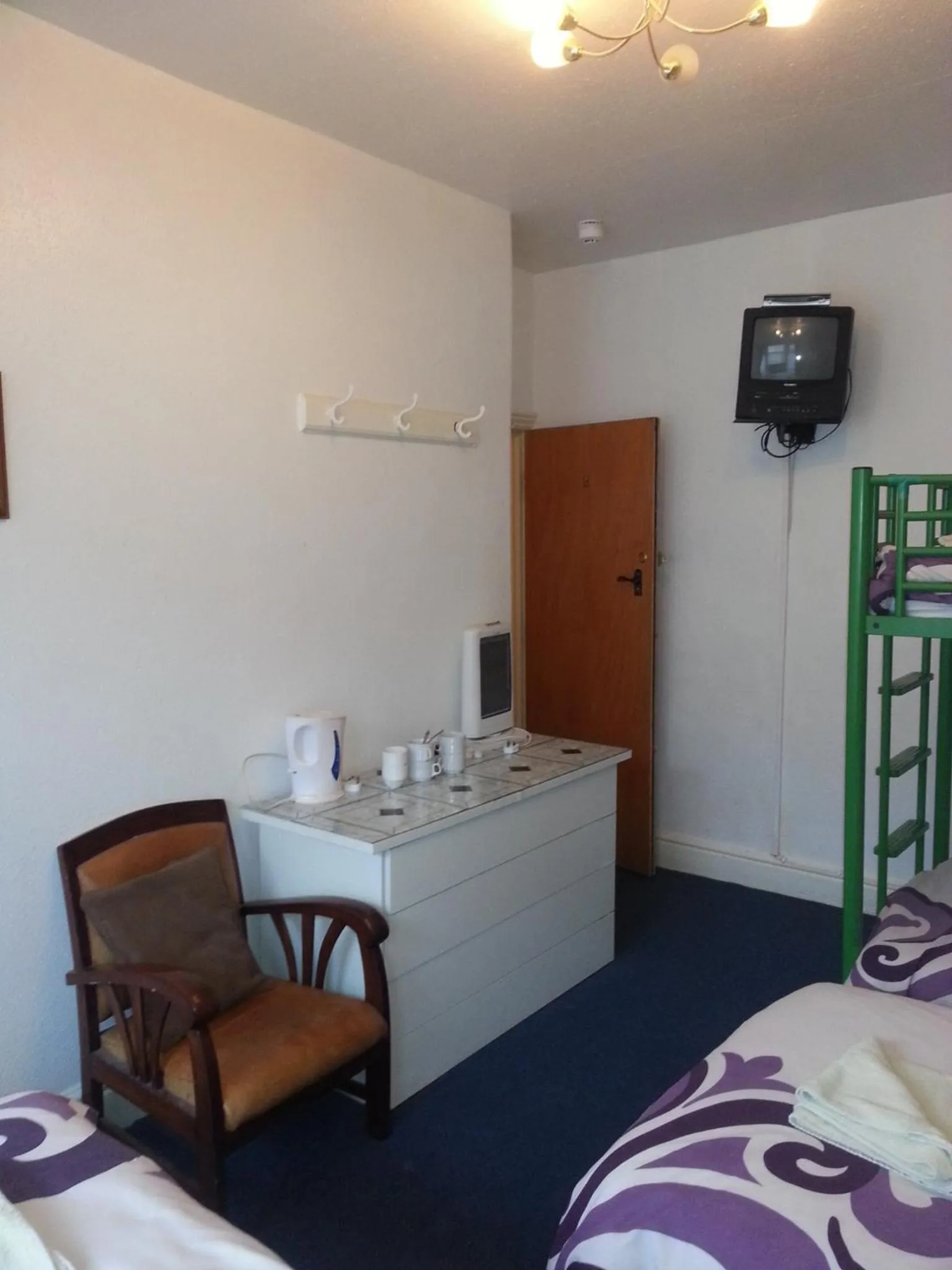 Decorative detail, Bed in Jesmond International Hotel