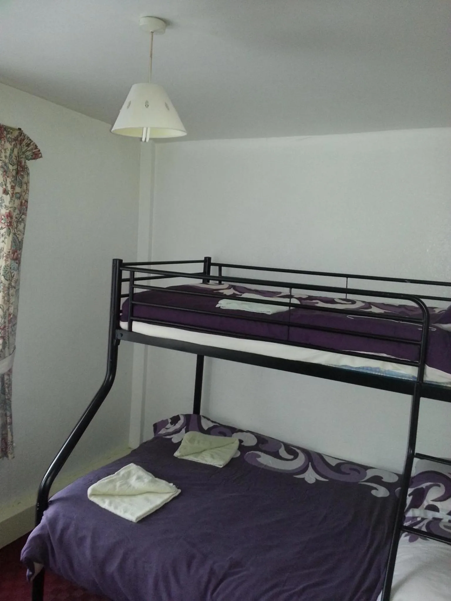 bunk bed, Bed in Jesmond International Hotel