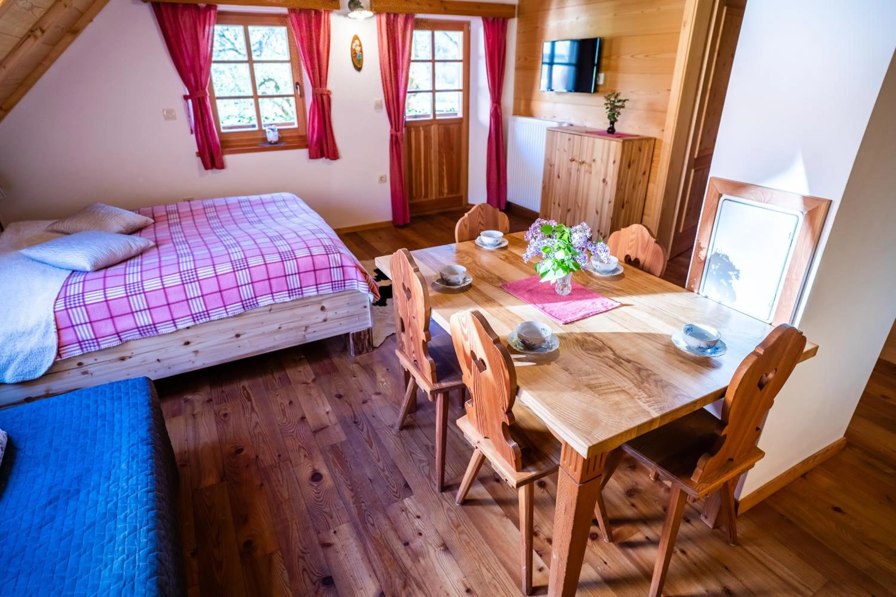 Bed in Tourist Farm Šenkova Domačija