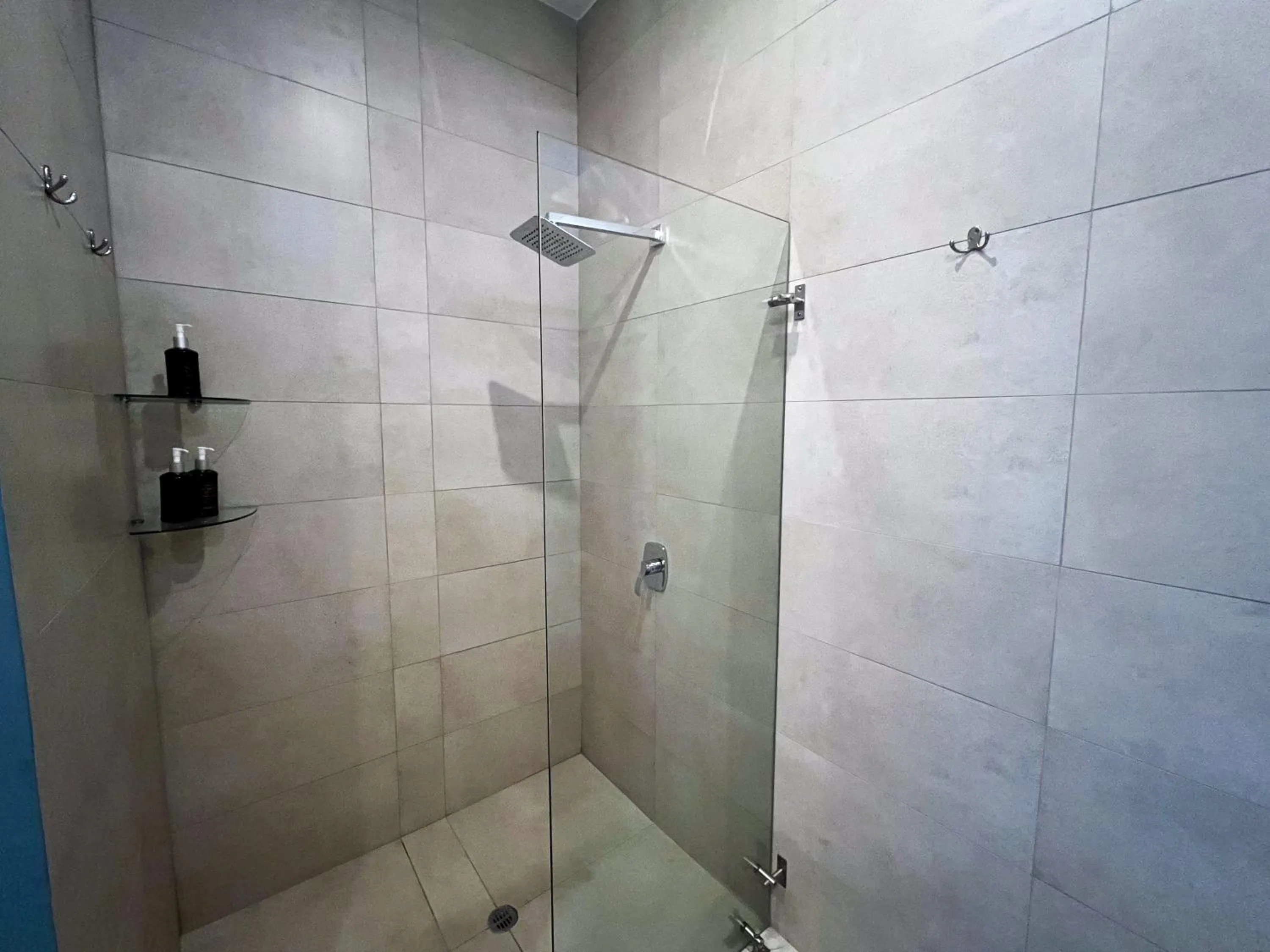 Shower in Jama Campay - Homes Resort & Spa