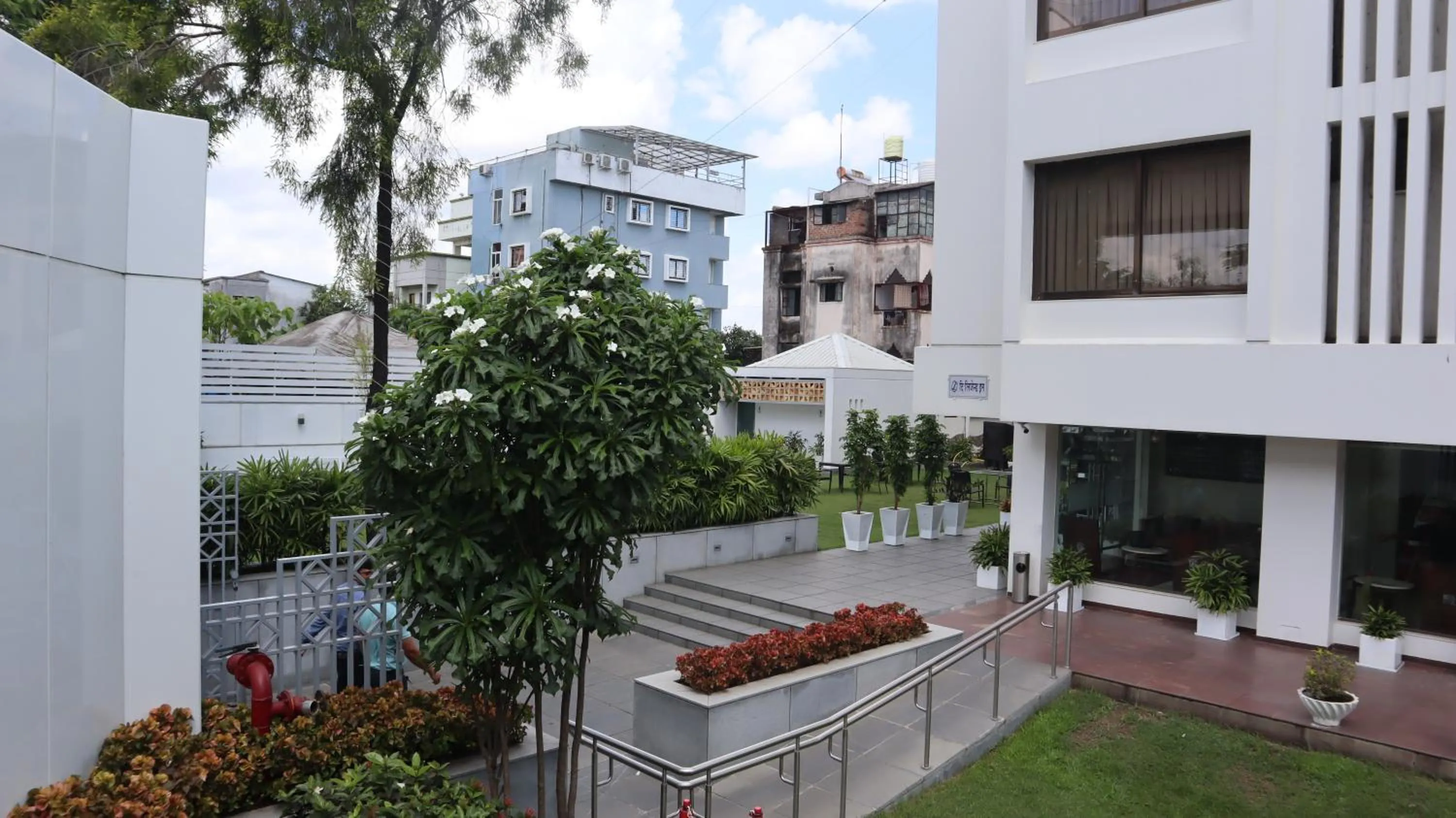 The Legend Inn @Nagpur