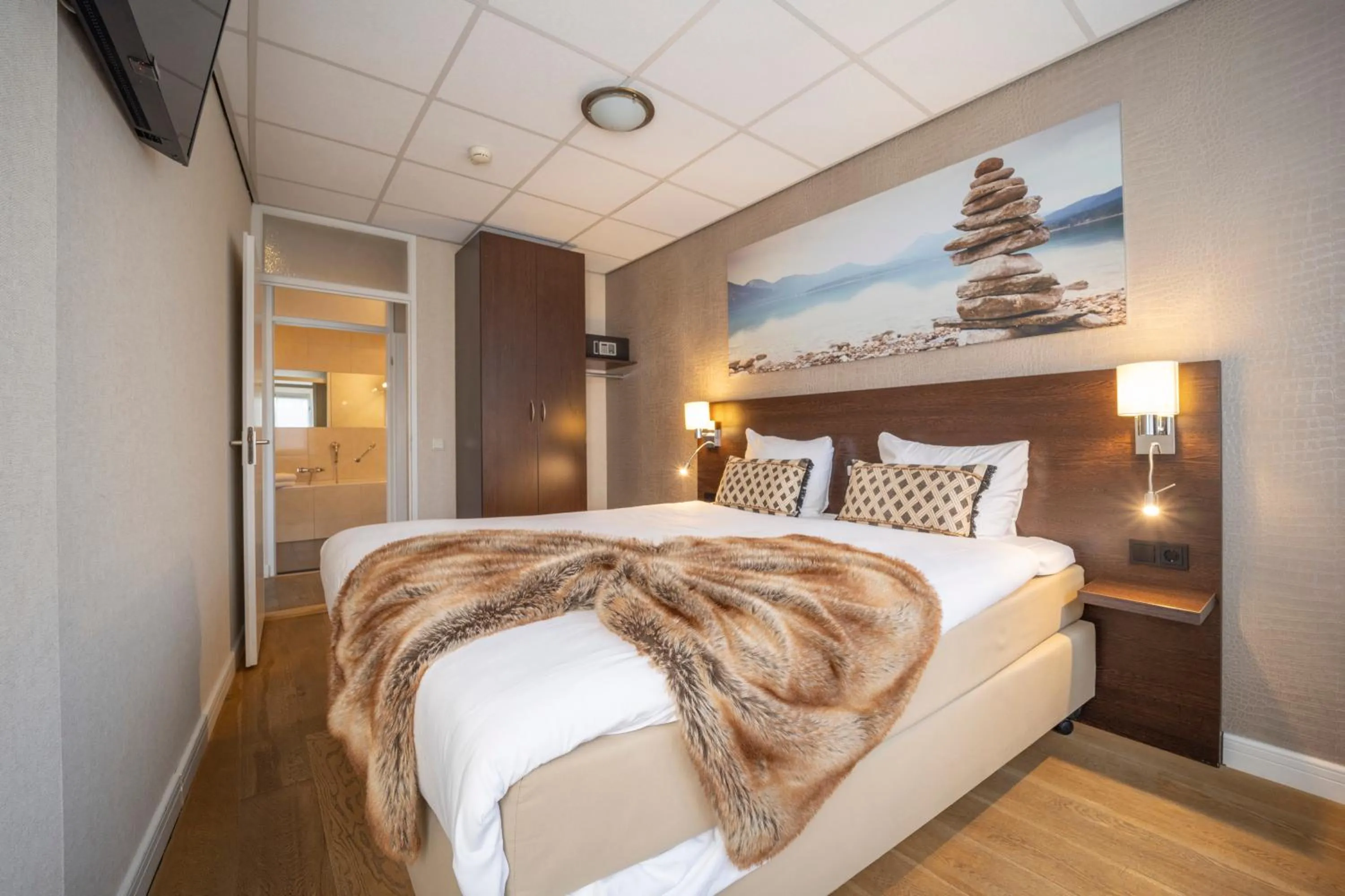 Bedroom, Bed in Fletcher Hotel-Restaurant Arneville-Middelburg
