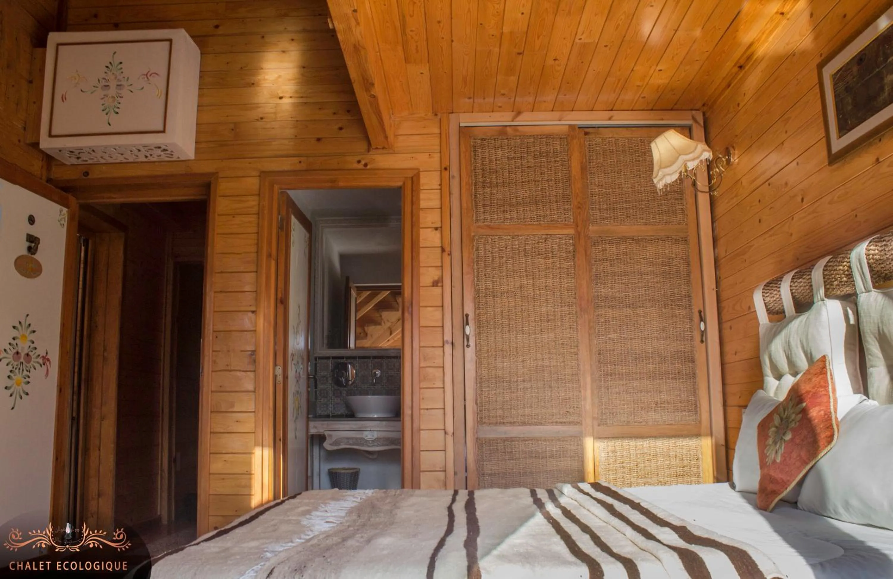 Bathroom, Bed in Dar Zaghouan