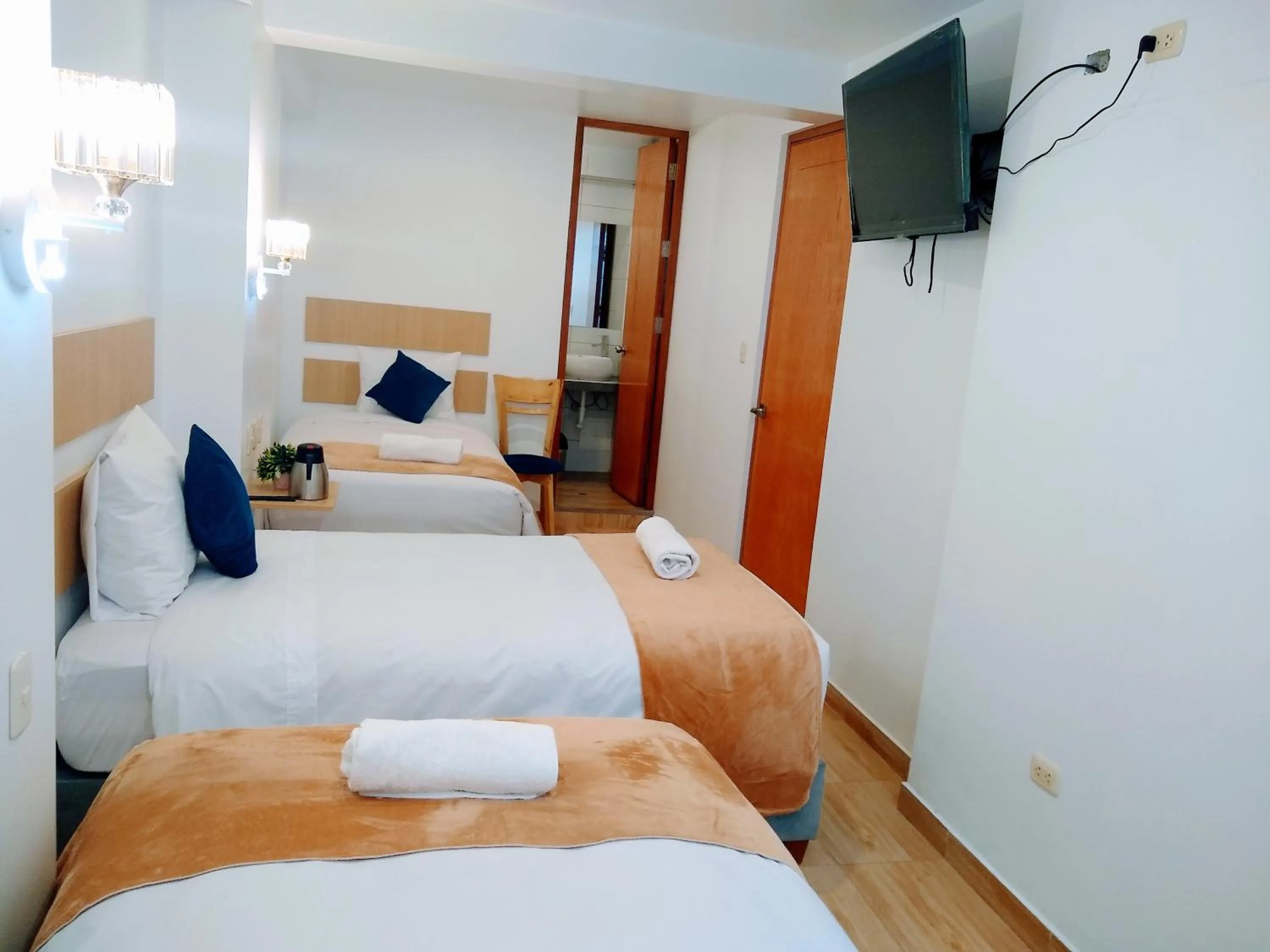 Bed in Emmanuel inn Machupicchu