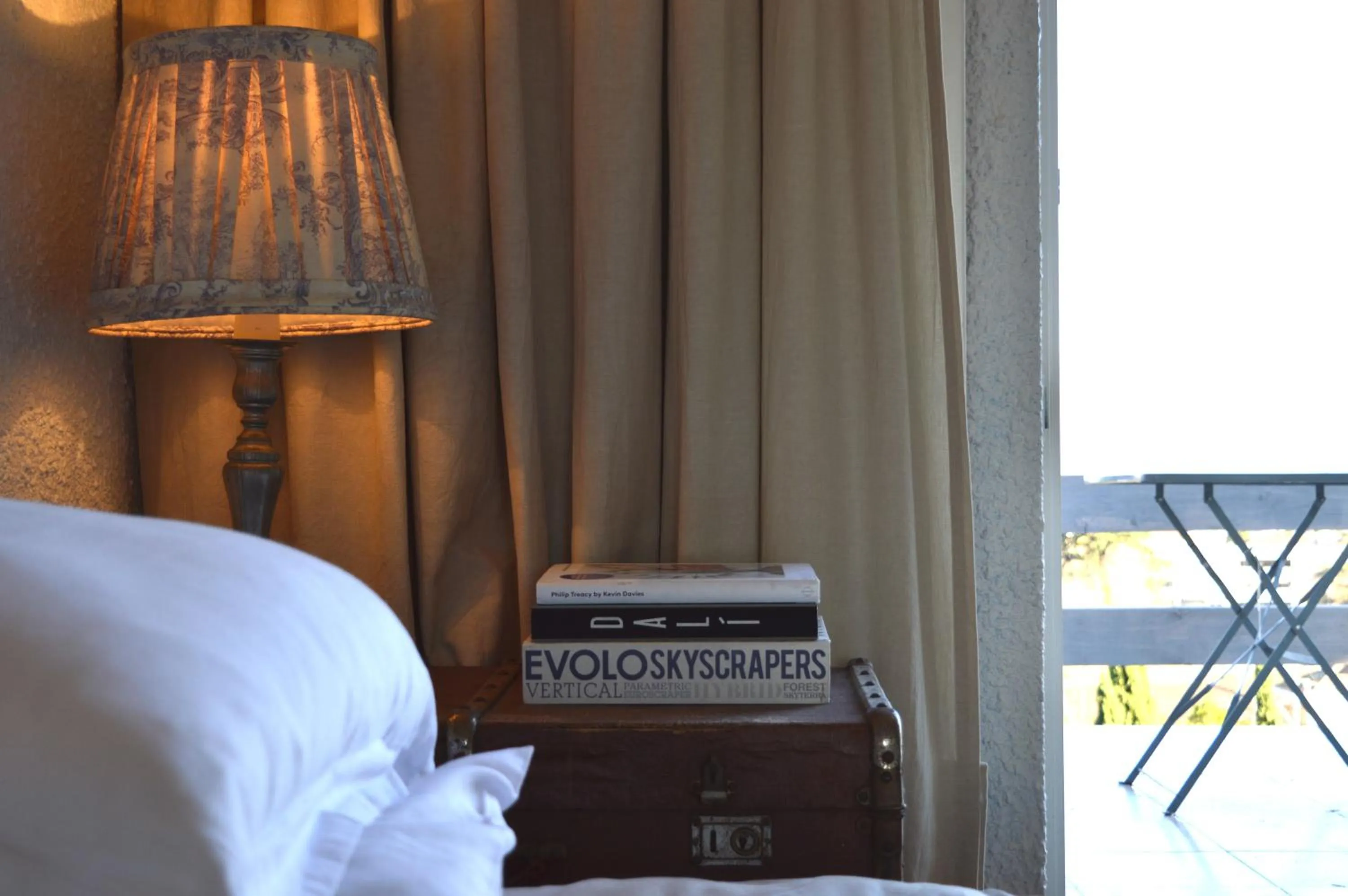 Bed in Casa mARTa : Suites, terrasses et vue panoramique