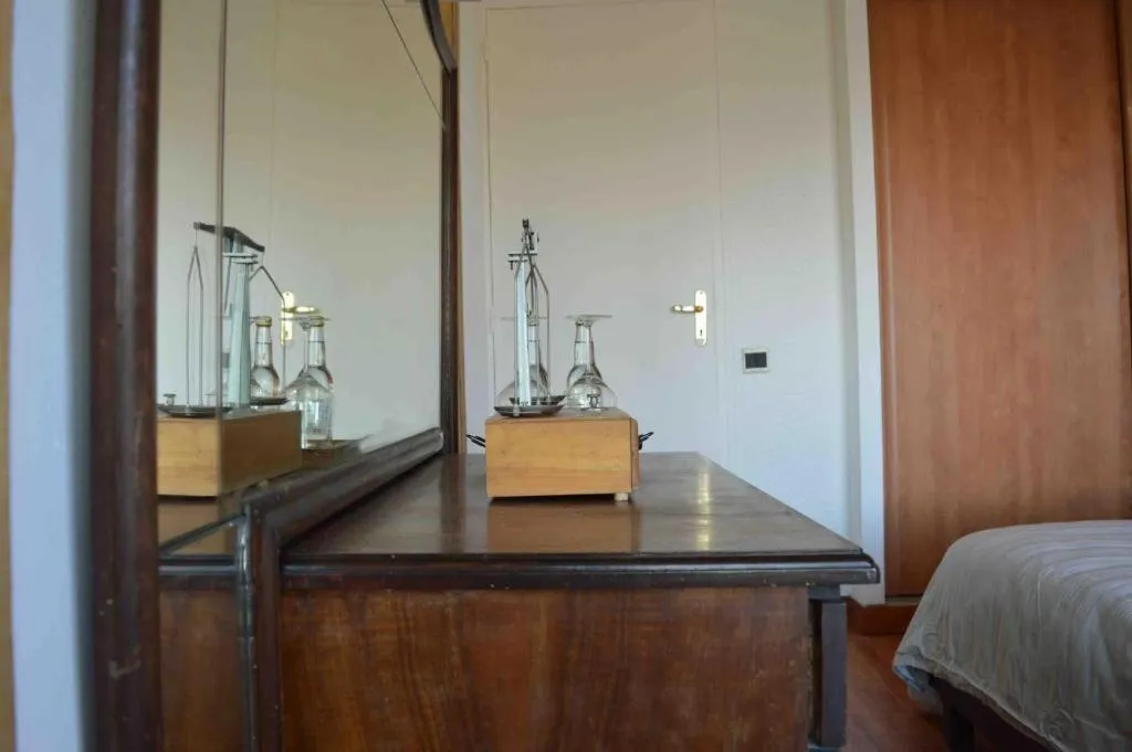 Bedroom in Casa mARTa : Suites, terrasses et vue panoramique