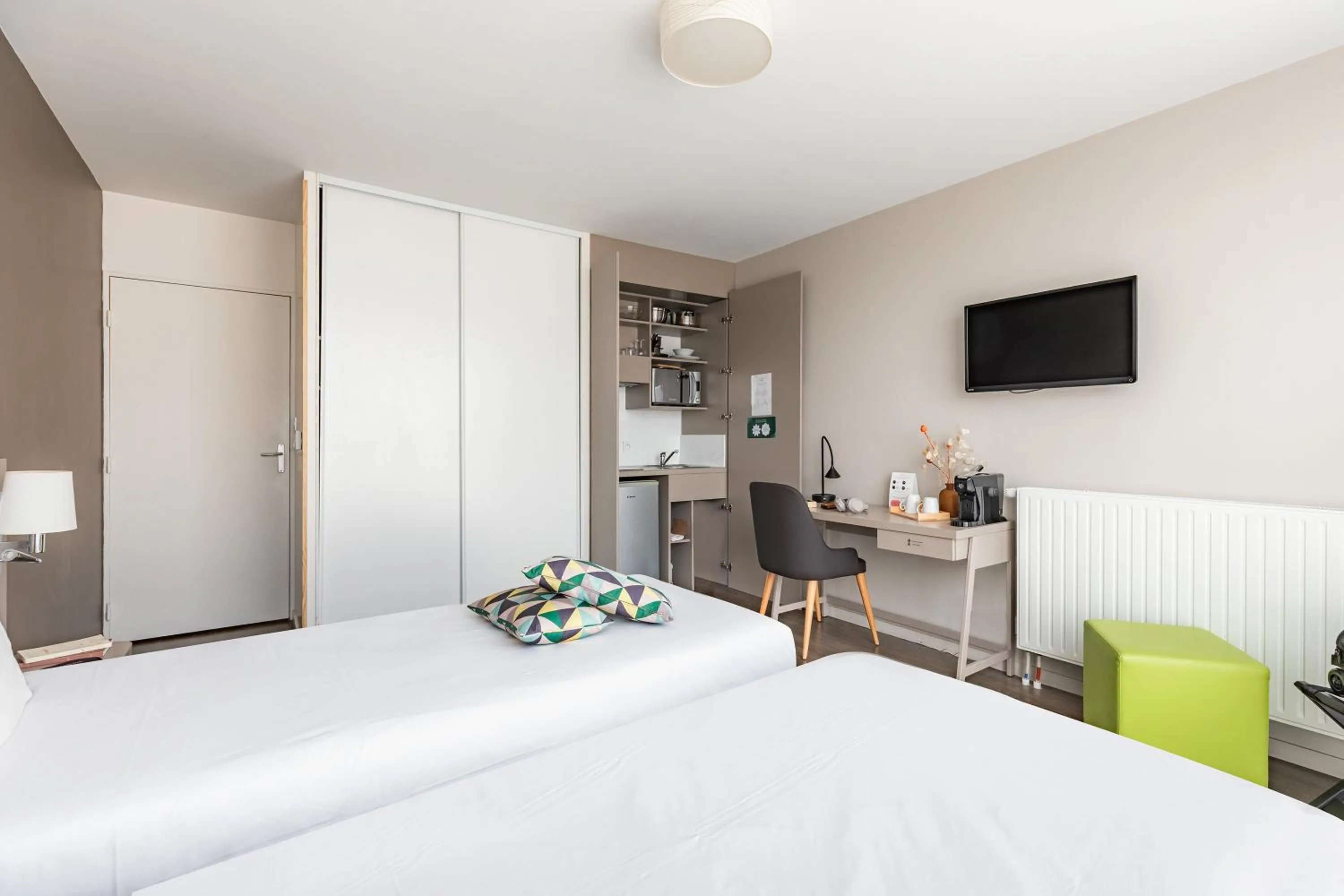 Bed in Appart’City Confort Rennes – Cesson Sévigné