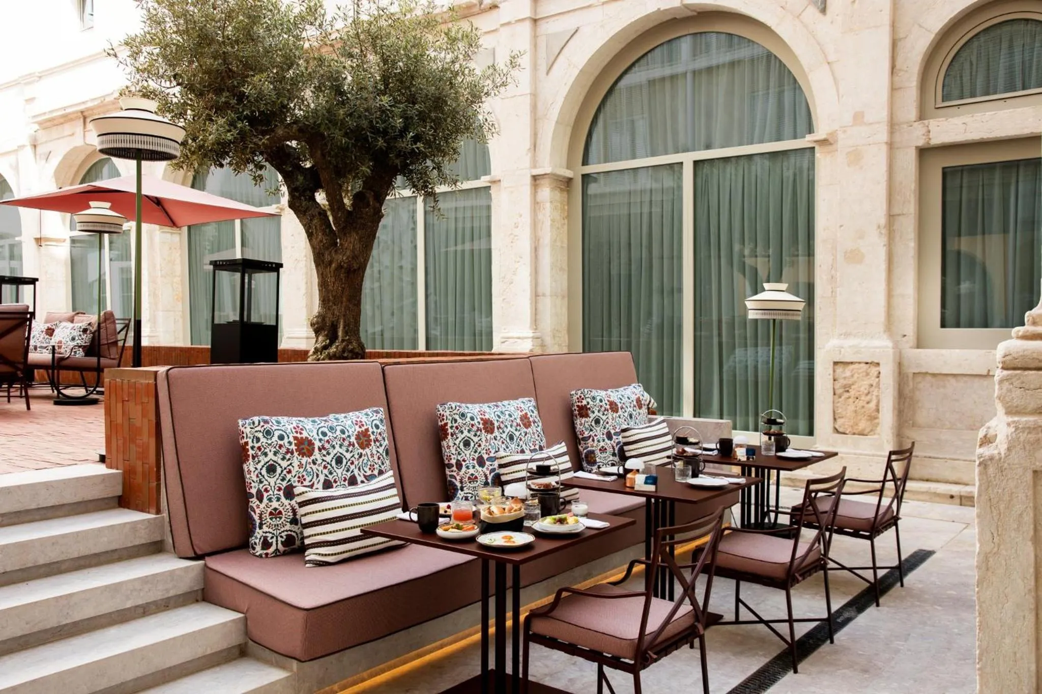 Breakfast in Convent Square Lisbon, Vignette Collection by IHG