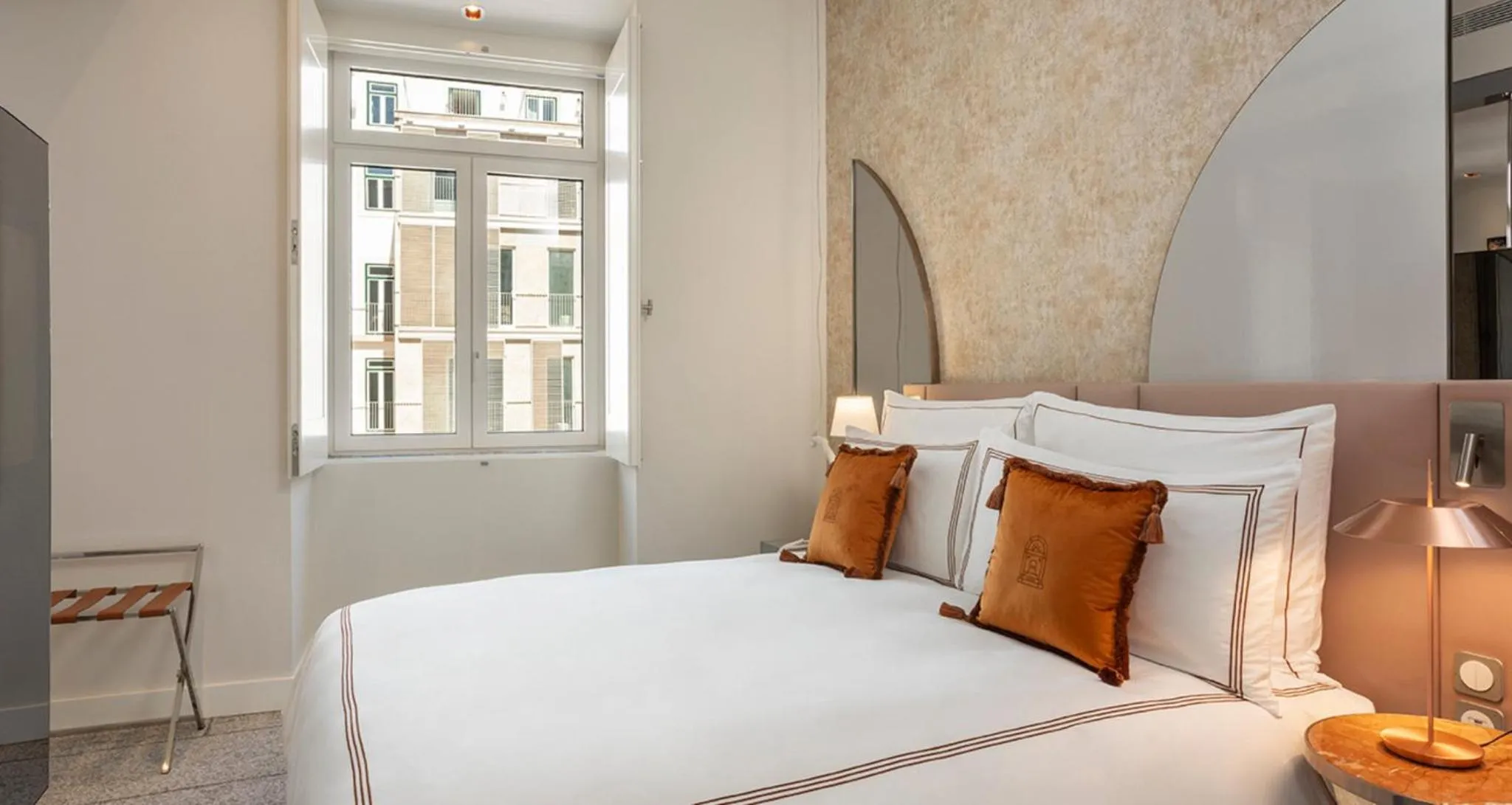 Photo of the whole room, Bed in Convent Square Lisbon, Vignette Collection by IHG