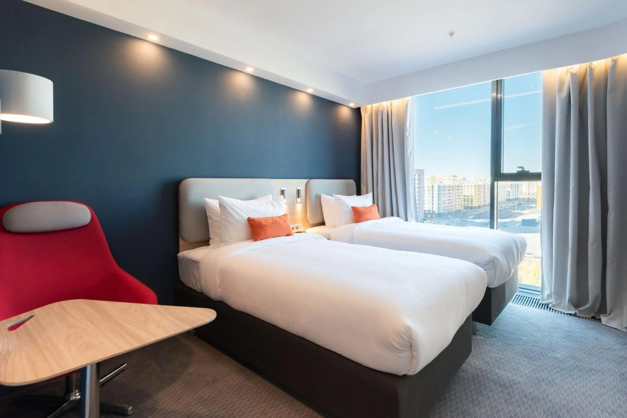 Photo of the whole room, Bed in Holiday Inn Express - Astana - Turan by IHG