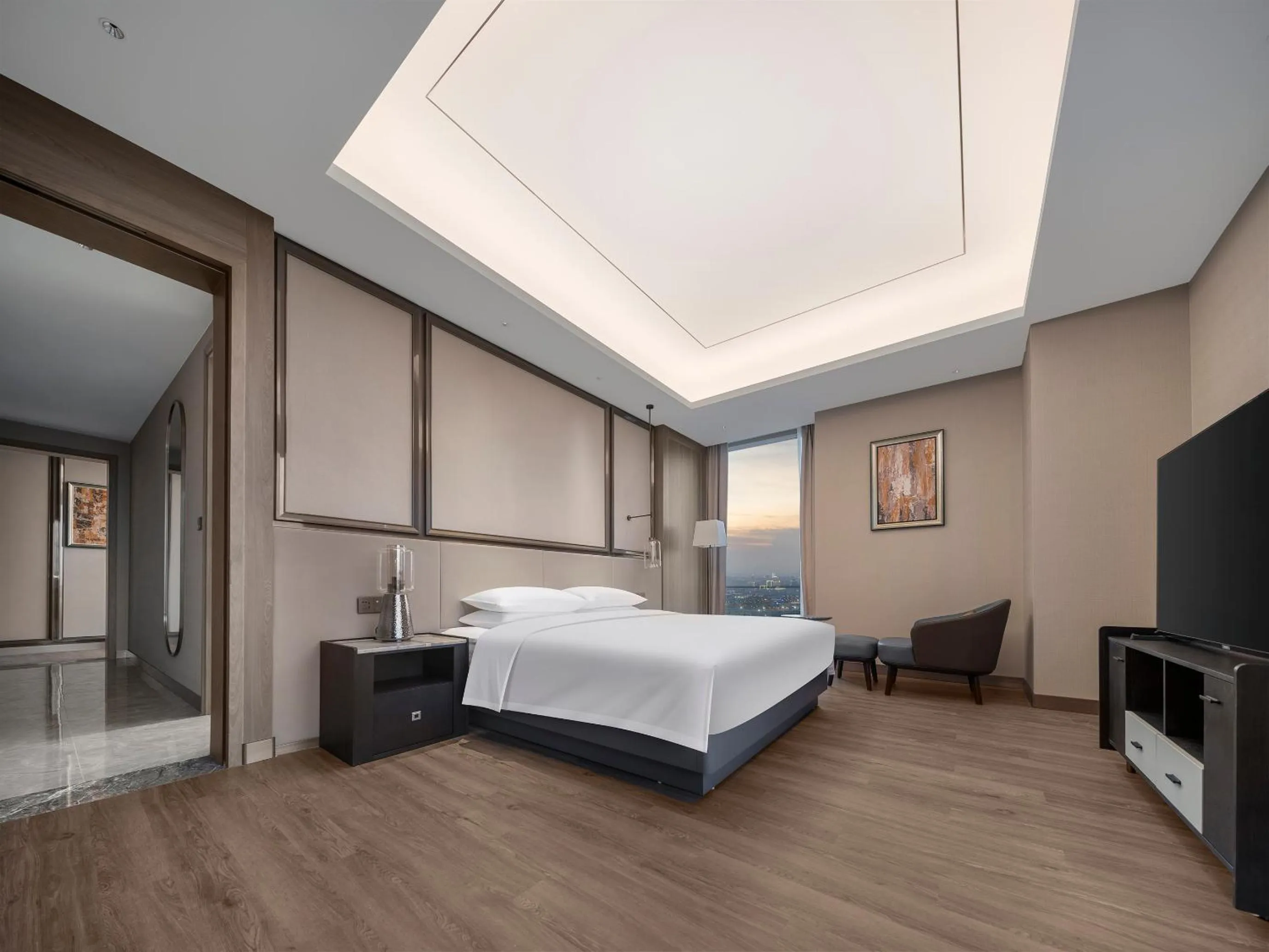 Bedroom, Bed in Crowne Plaza Hangzhou Linping by IHG