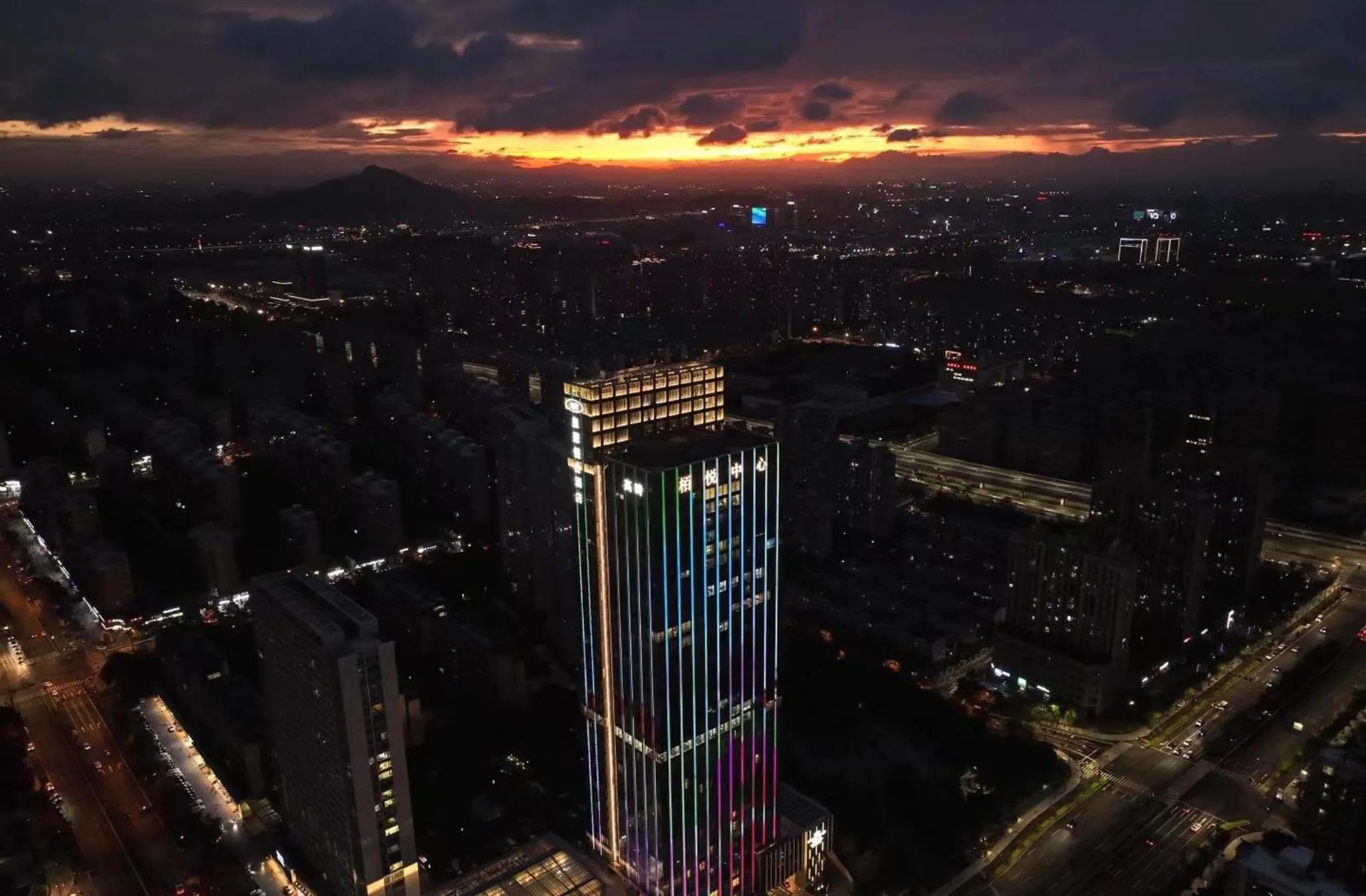 Property building in Crowne Plaza Hangzhou Linping by IHG