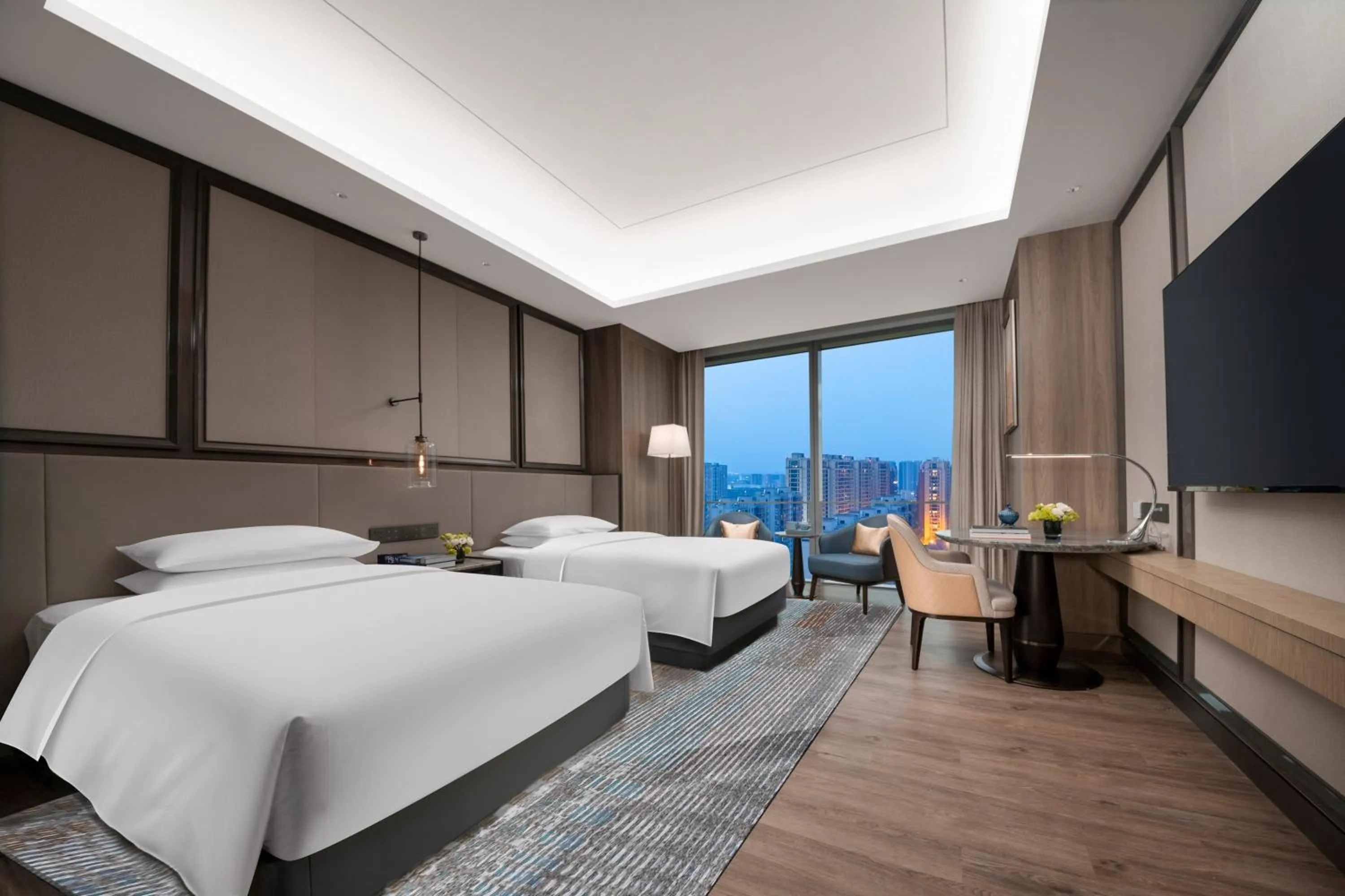 Bedroom, Bed in Crowne Plaza Hangzhou Linping by IHG