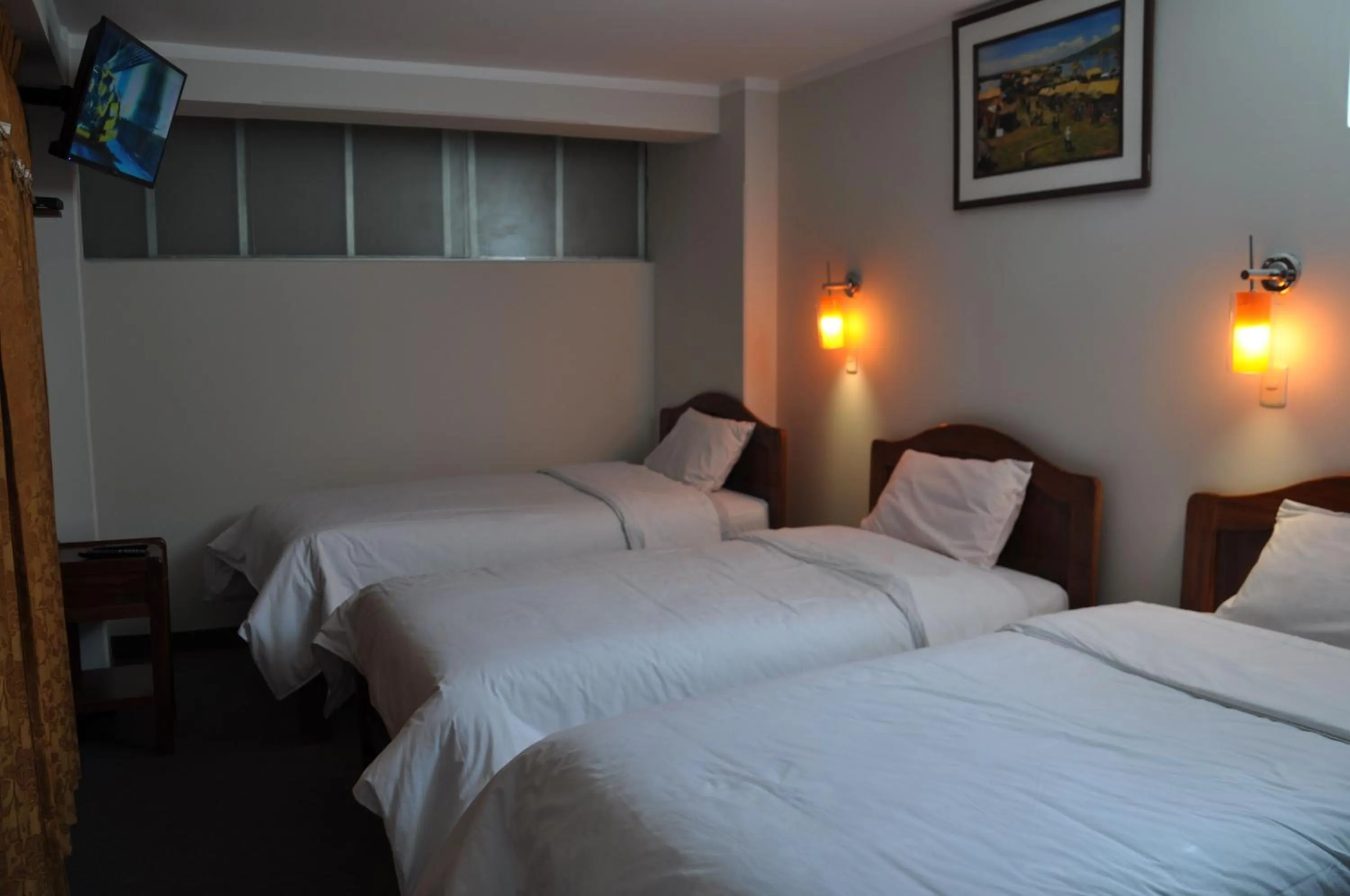 Photo of the whole room in CESAR'S HOTEL PERU