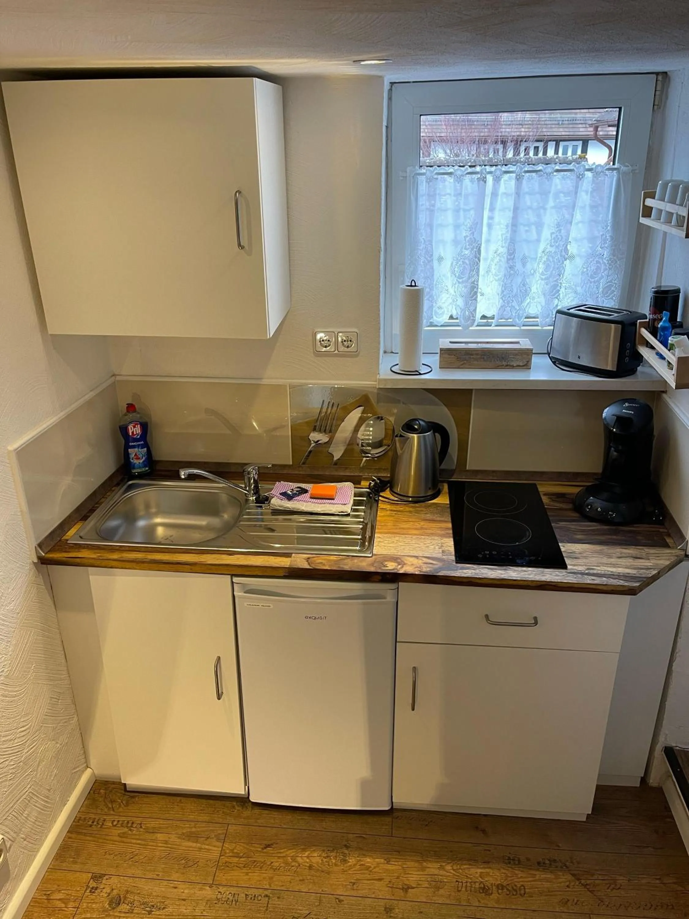 Kitchen or kitchenette in Ferienwohnung-Goldener Winkel