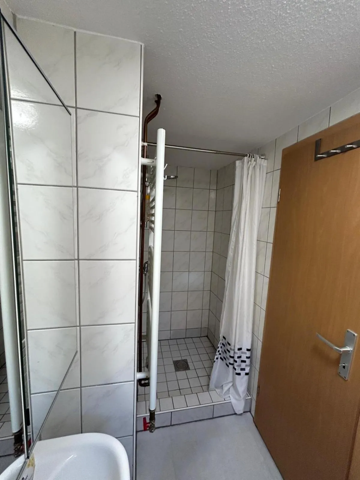 Shower in Ferienwohnung-Goldener Winkel