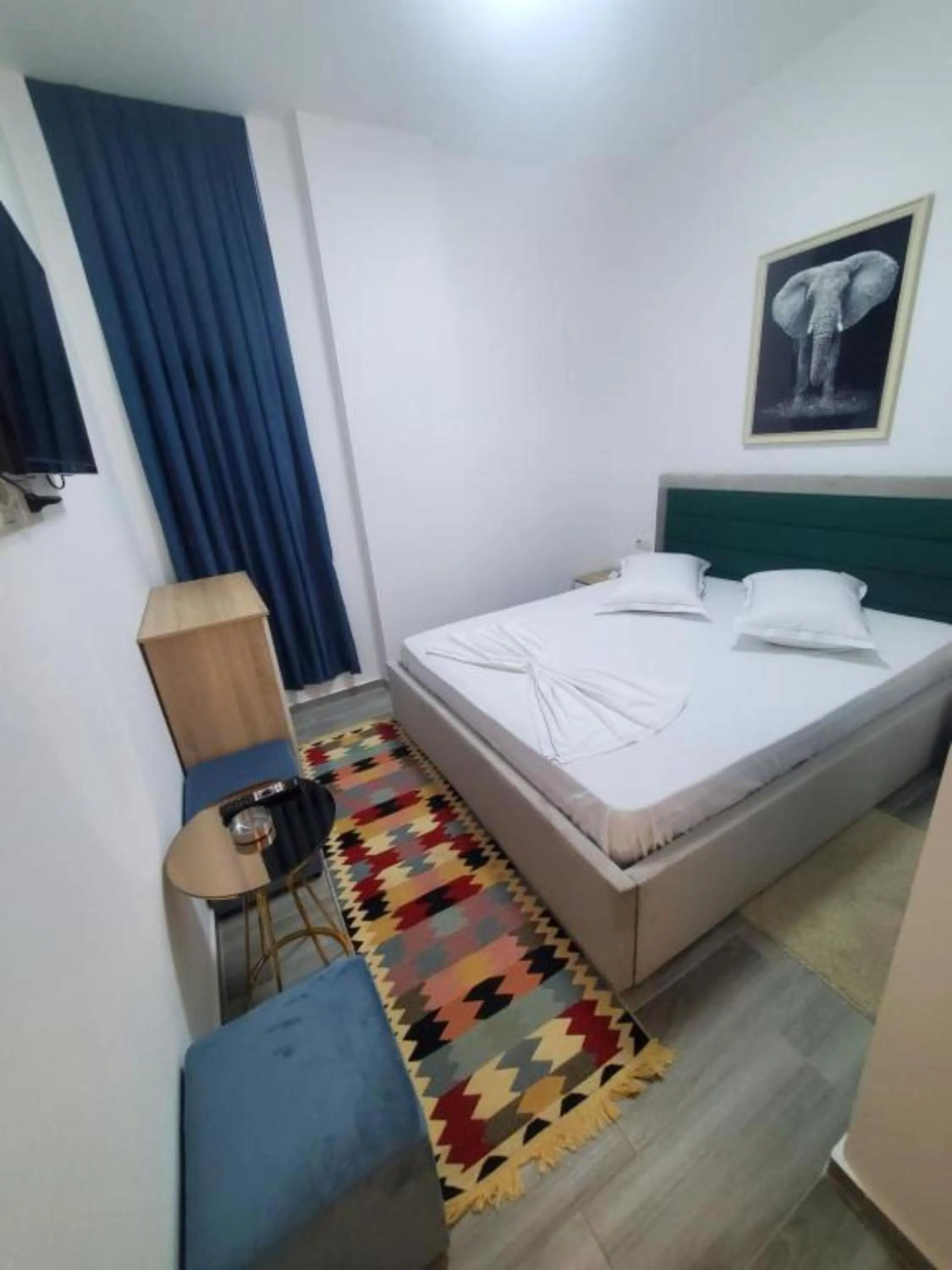Photo of the whole room, Bed in BS Hotel