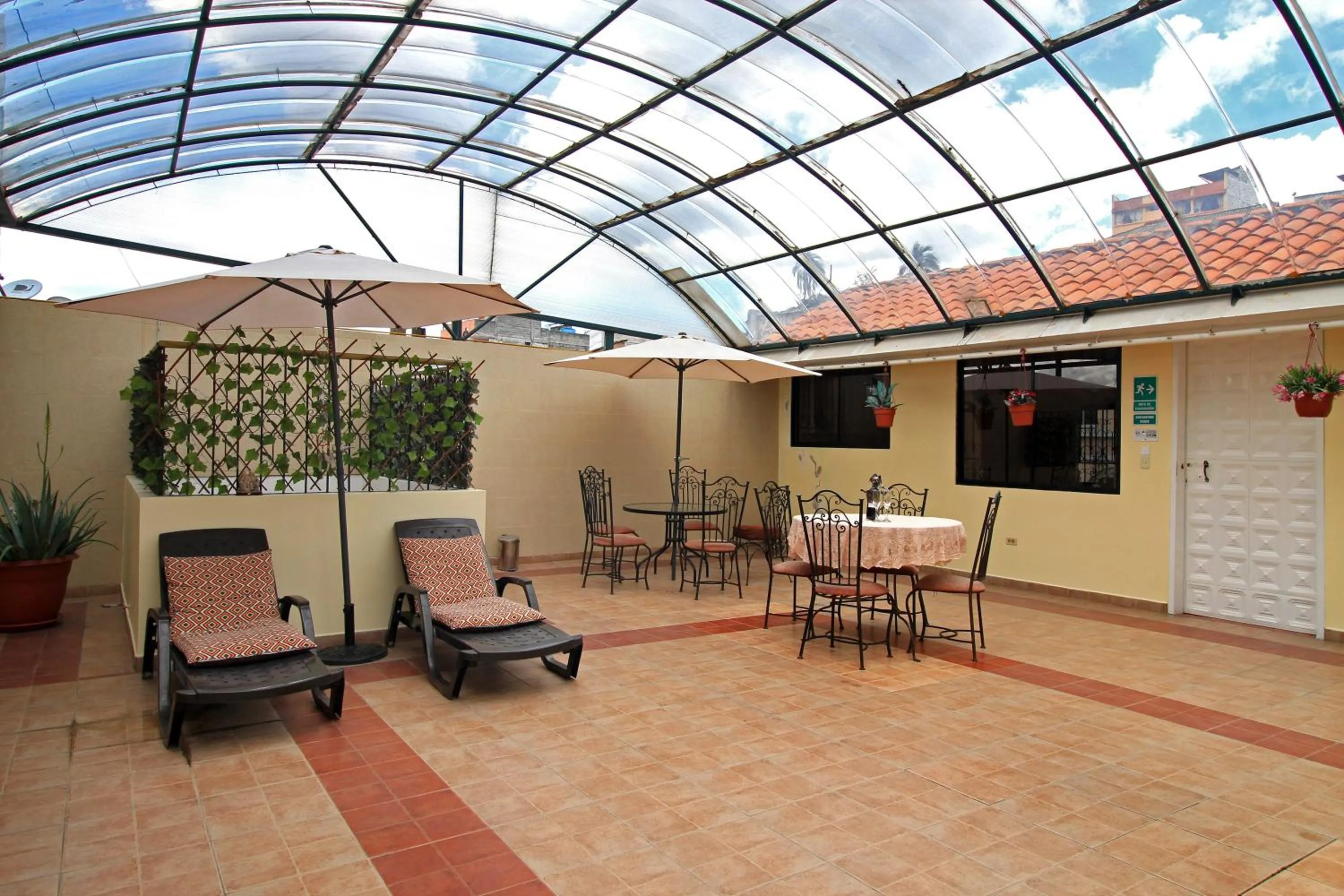 Balcony/Terrace in La Rosario Hotel