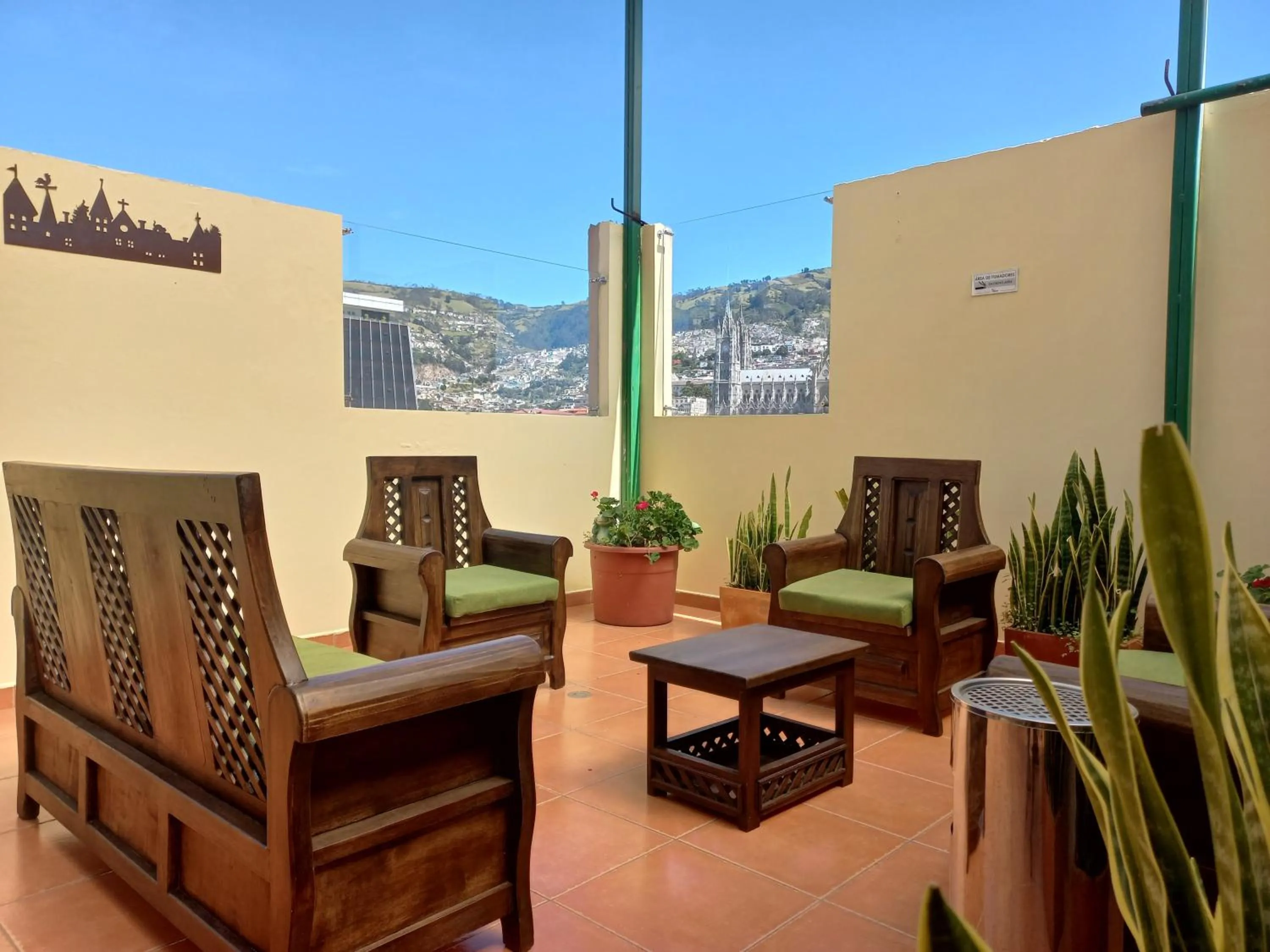 Balcony/Terrace in La Rosario Hotel