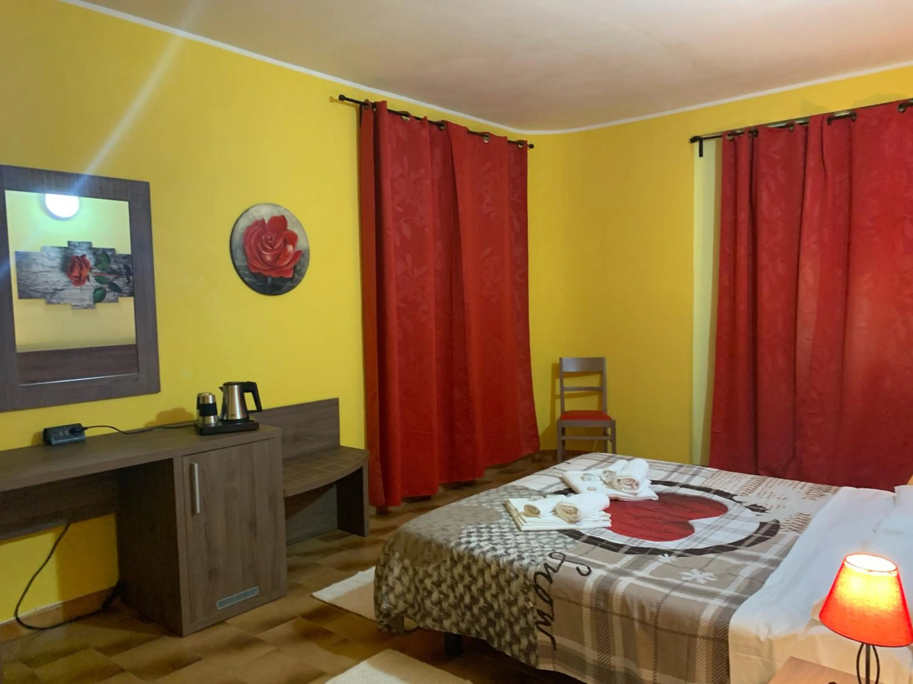 Bed in Hotel Miramonti Seulo Turismo Rurale