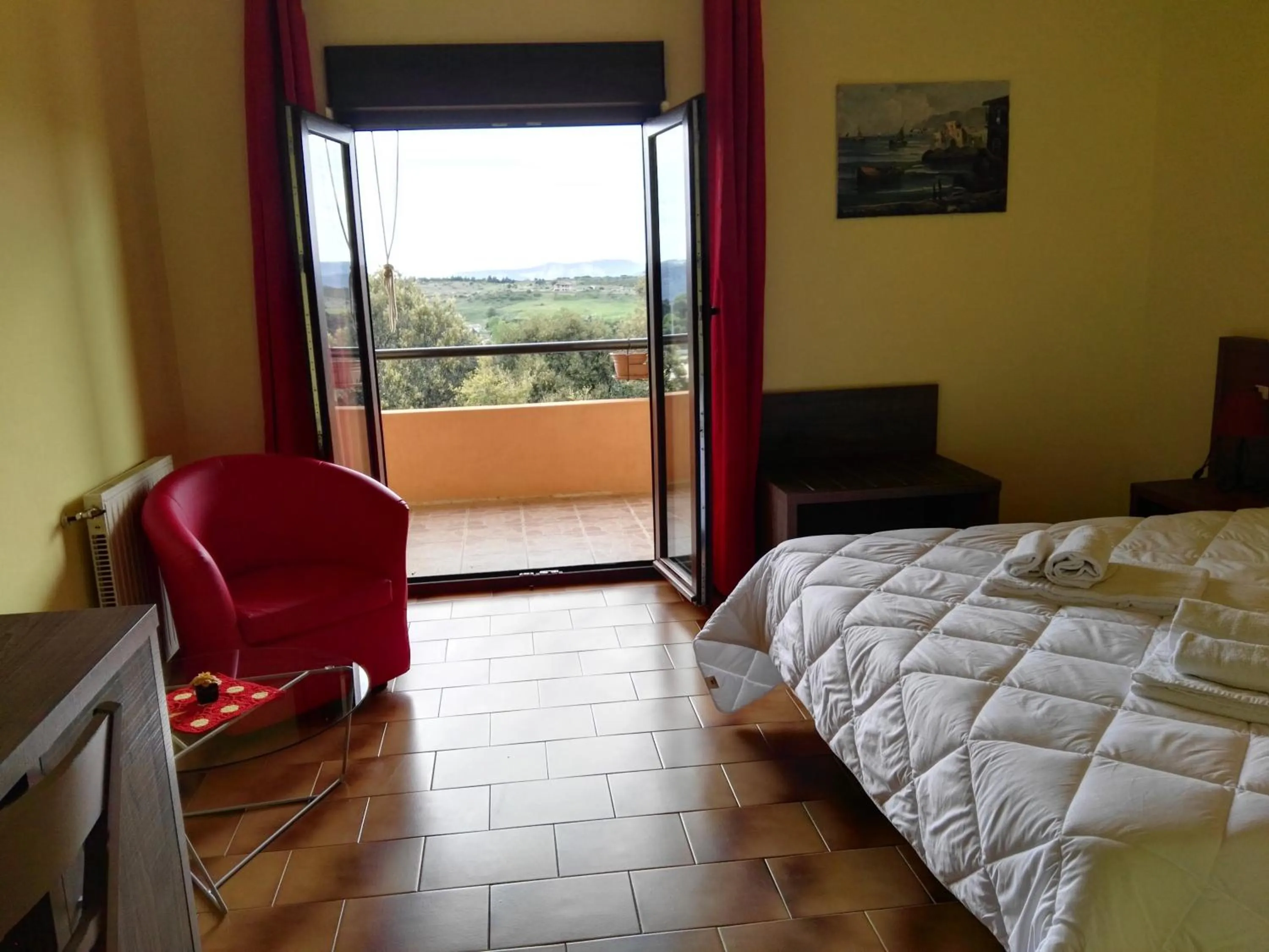 Balcony/Terrace, Bed in Hotel Miramonti Seulo Turismo Rurale