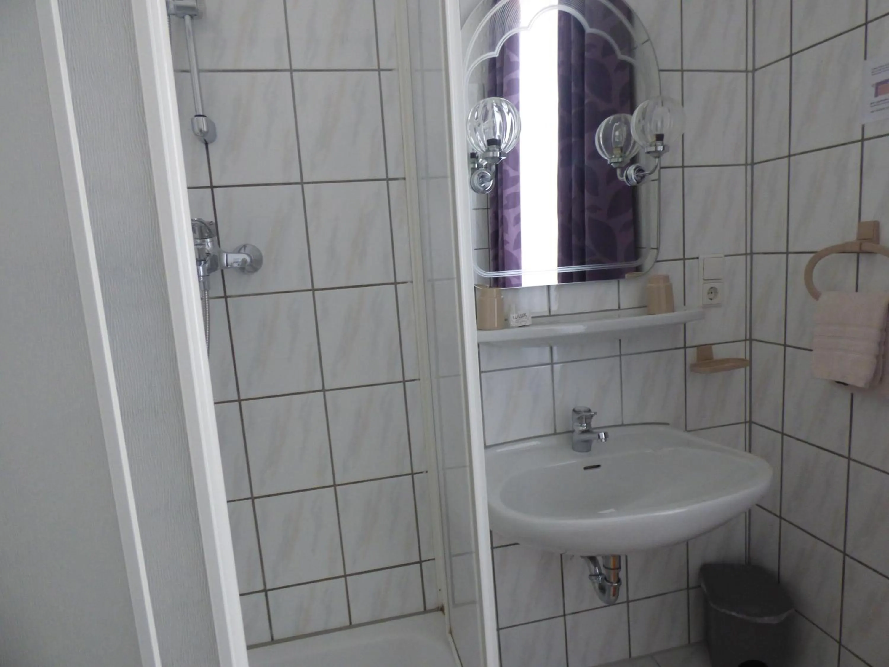 Bathroom in Hotel Diele