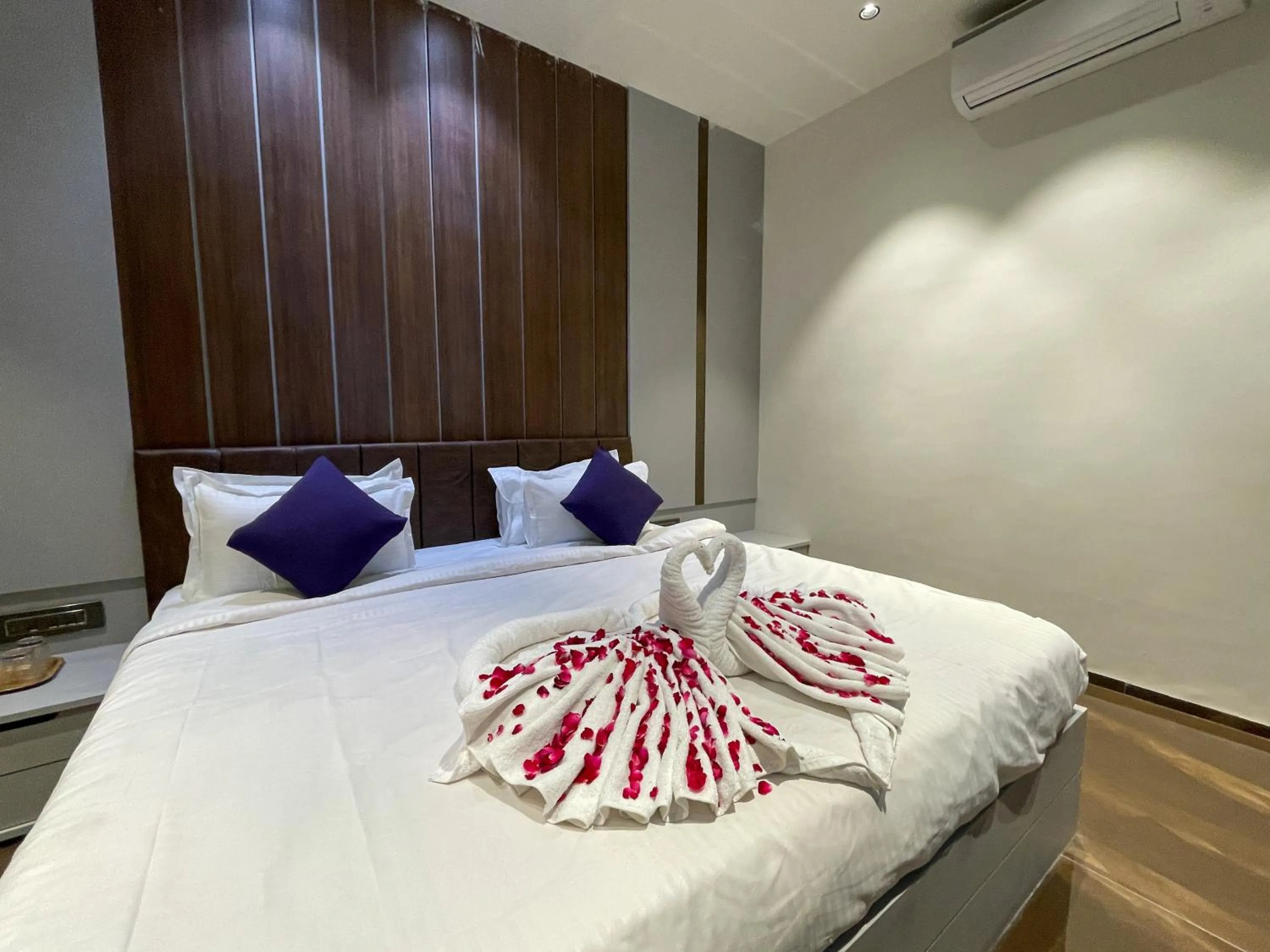 Bed in VITS Jamnagar