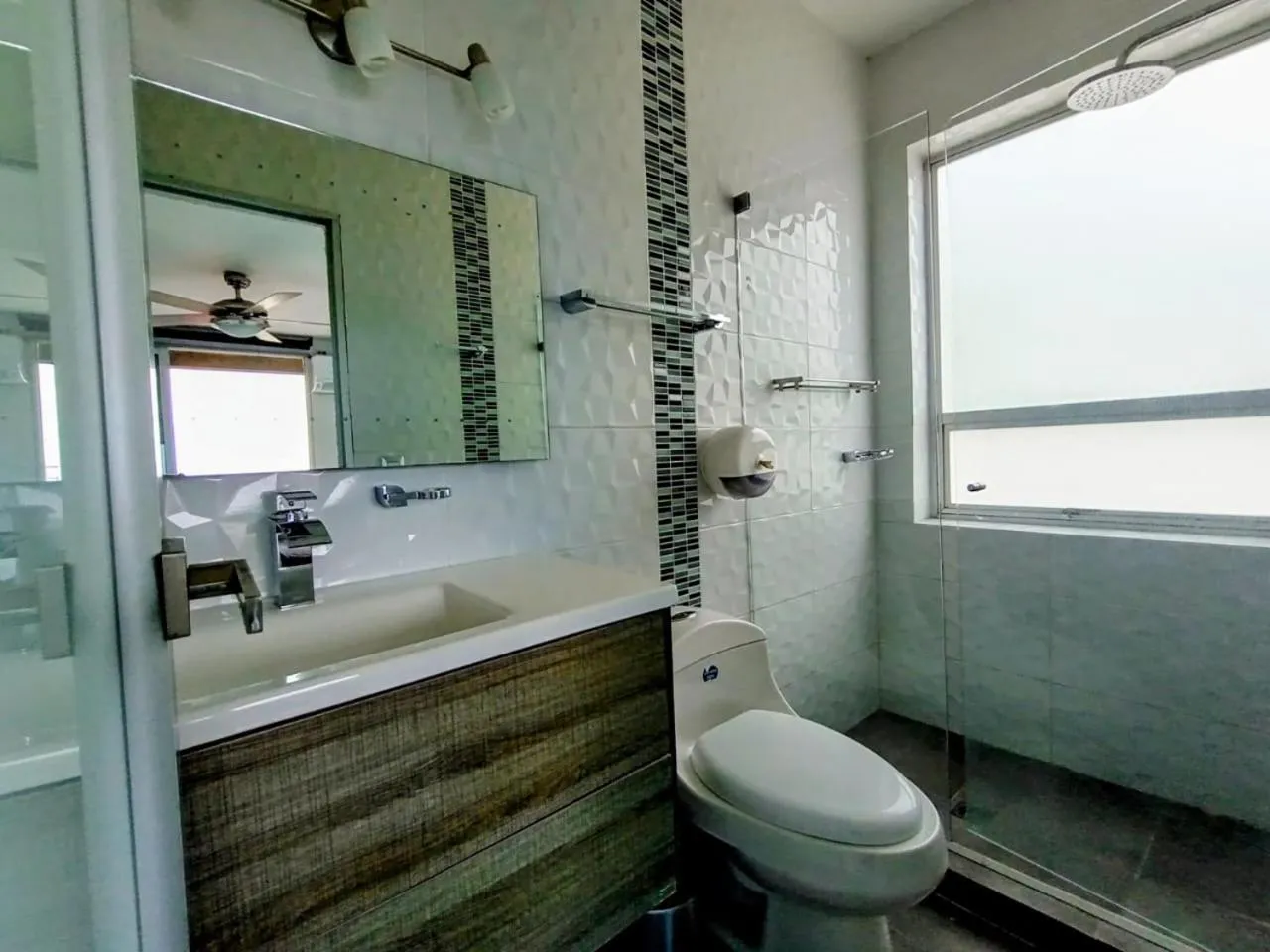 Bathroom in Hotel Kaamú Taganga