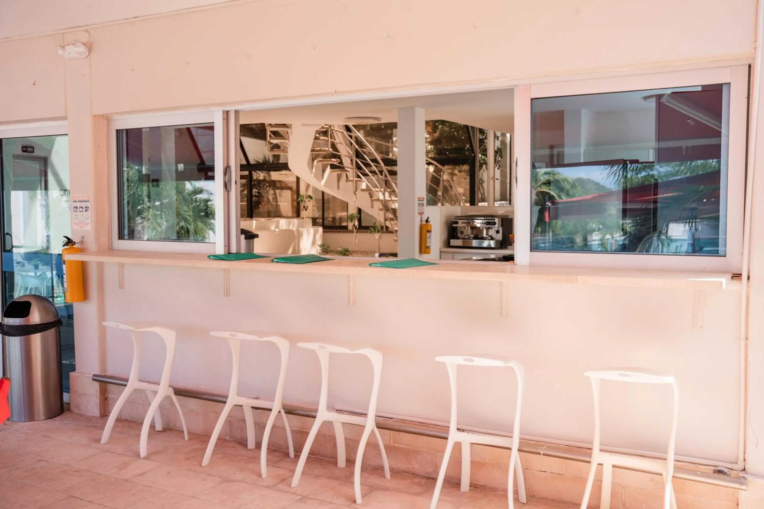 Restaurant/places to eat in Hotel Kaamú Taganga