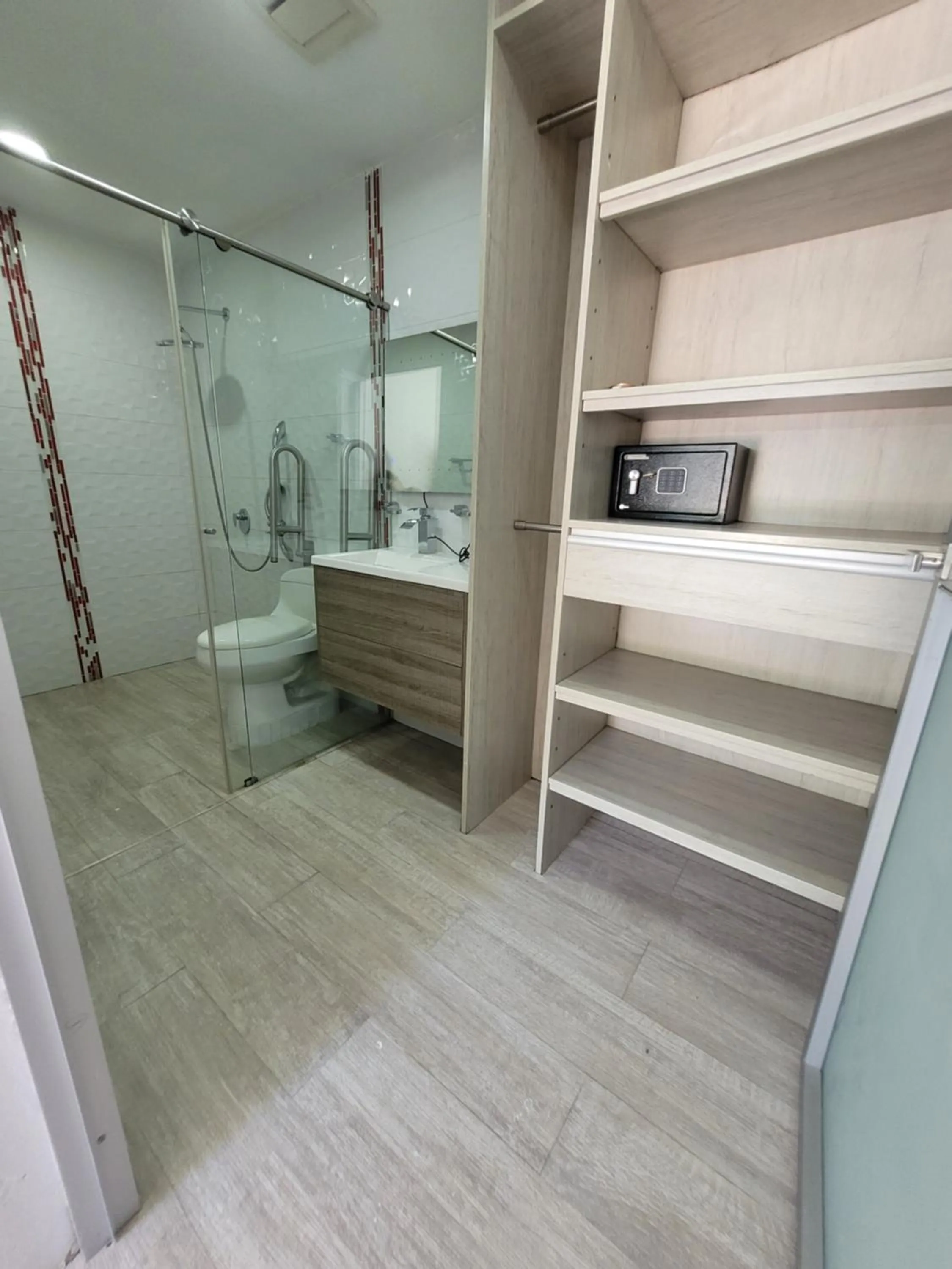 Shower in Hotel Kaamú Taganga