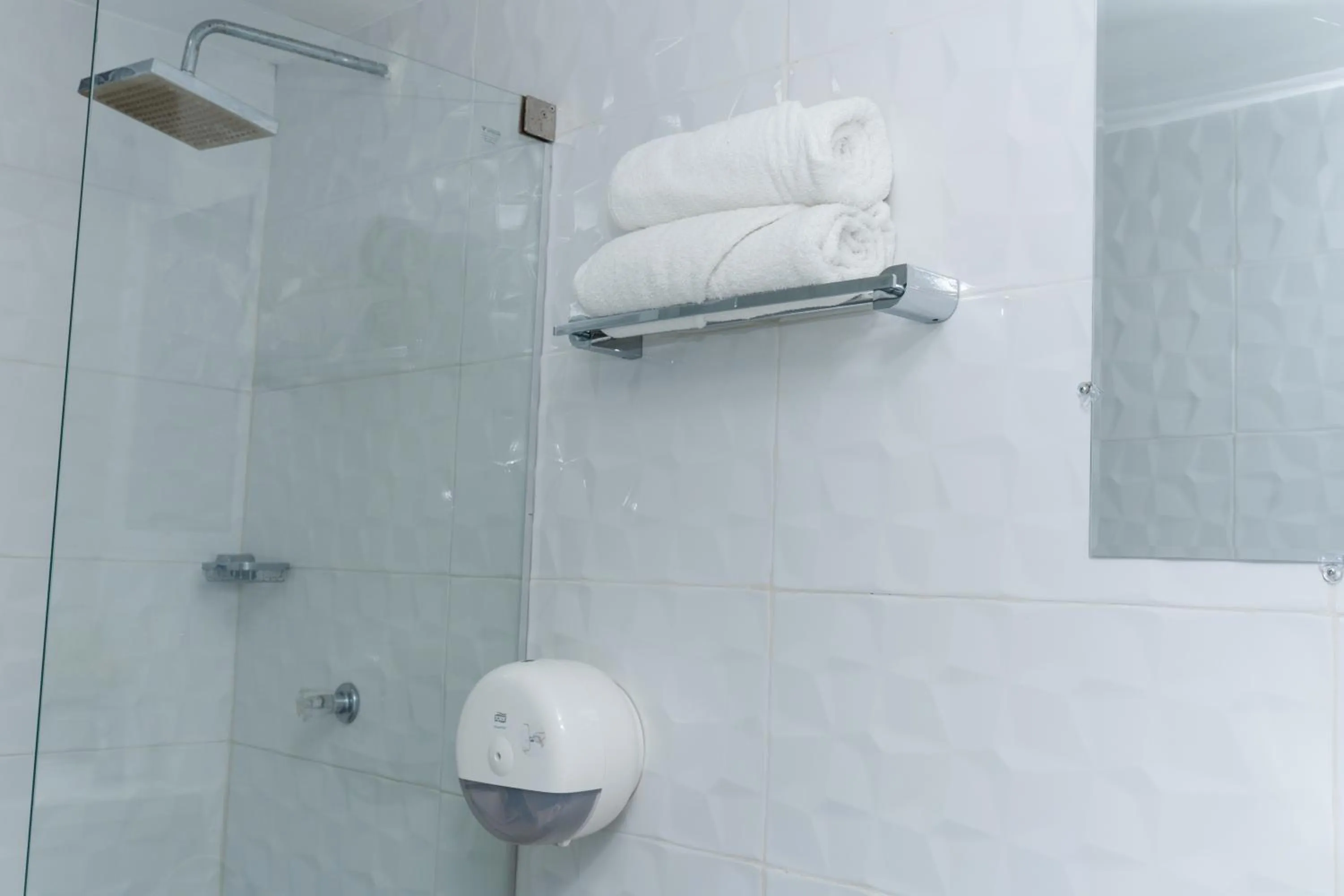 Shower in Hotel Kaamú Taganga