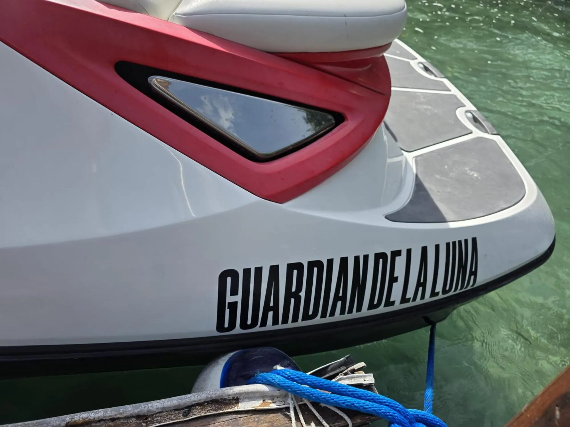 Hotel Alux x Over Blue