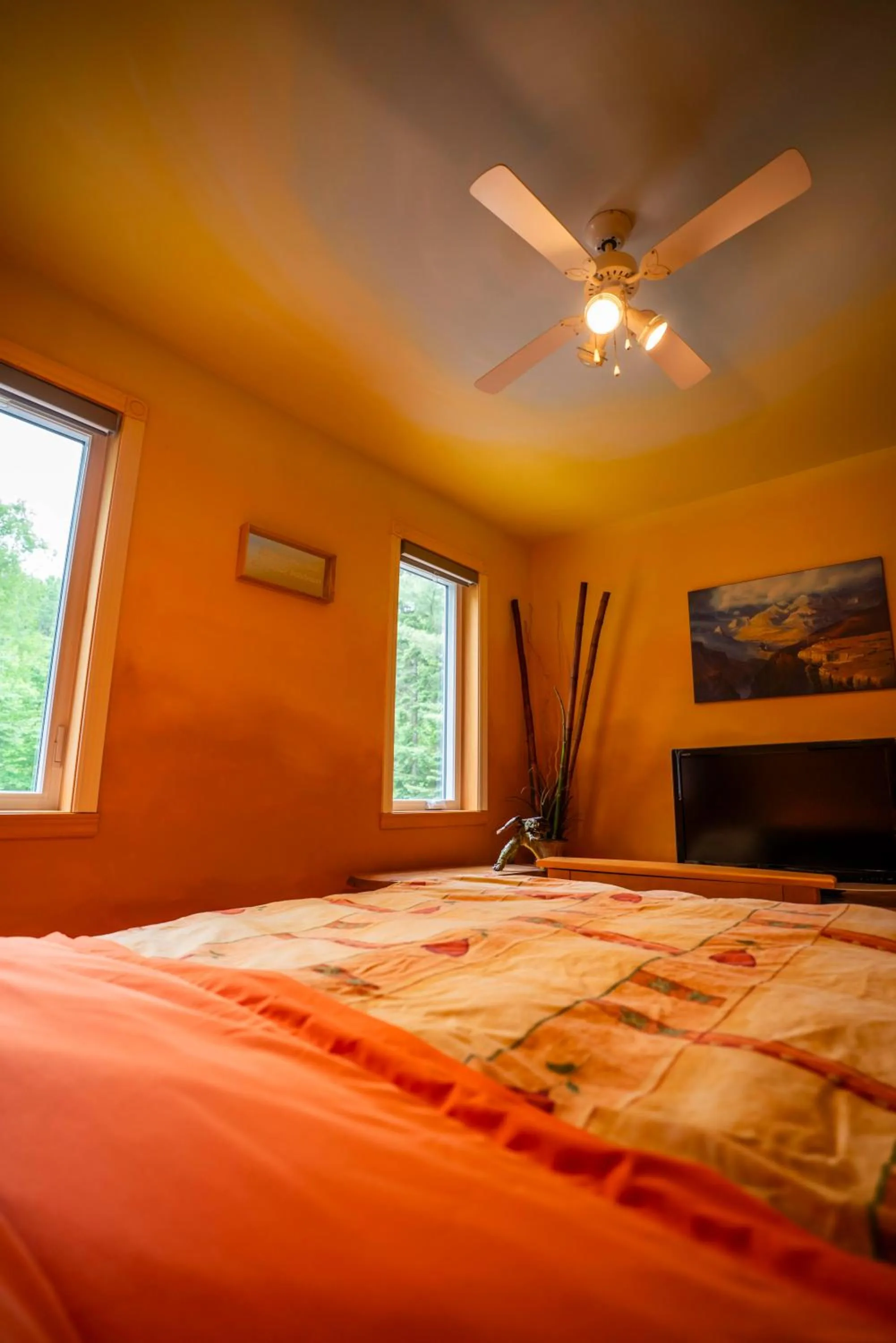 Bed in Gîte Crystal Inn