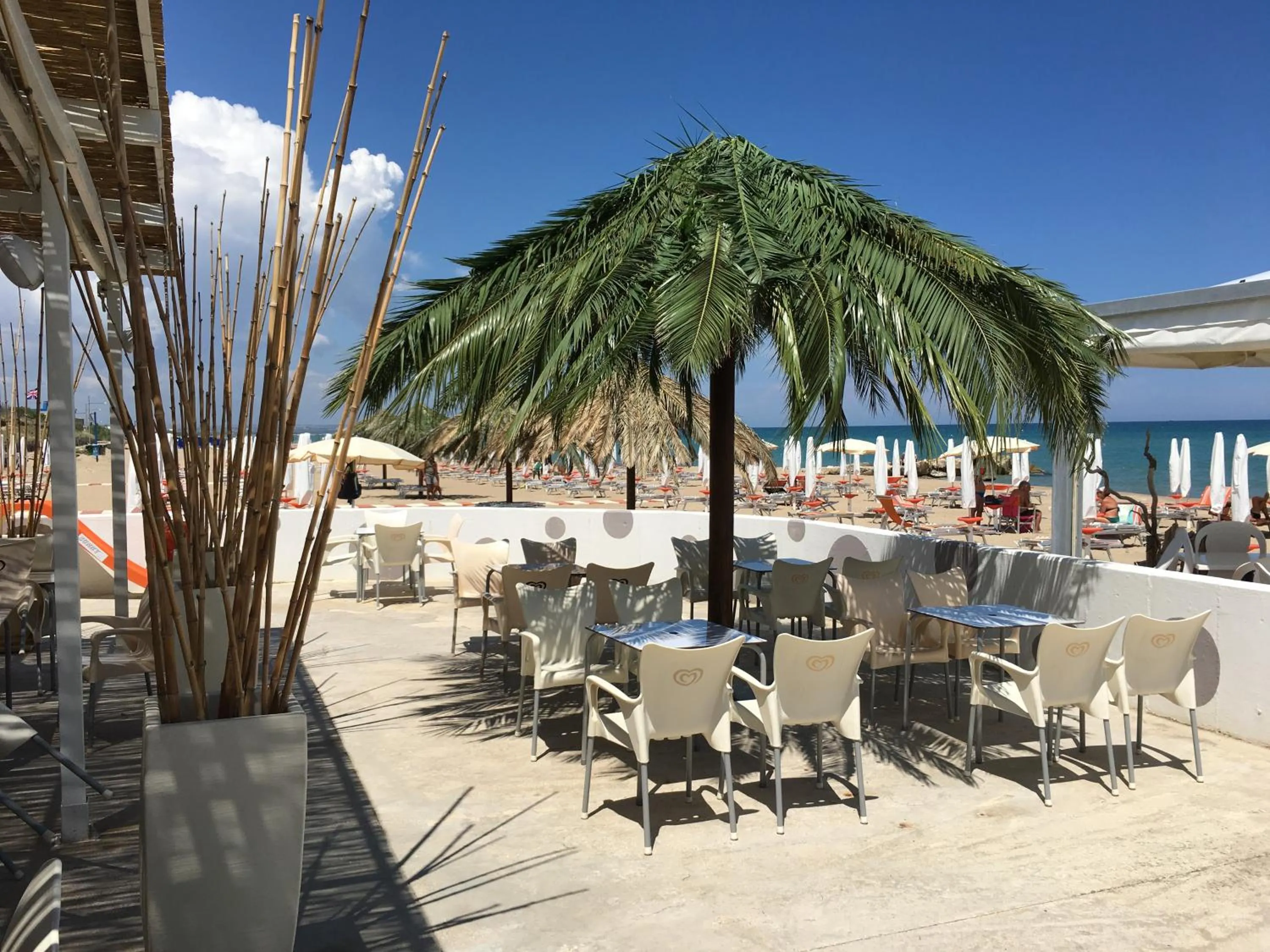 Beach in Residenza Ondanomala