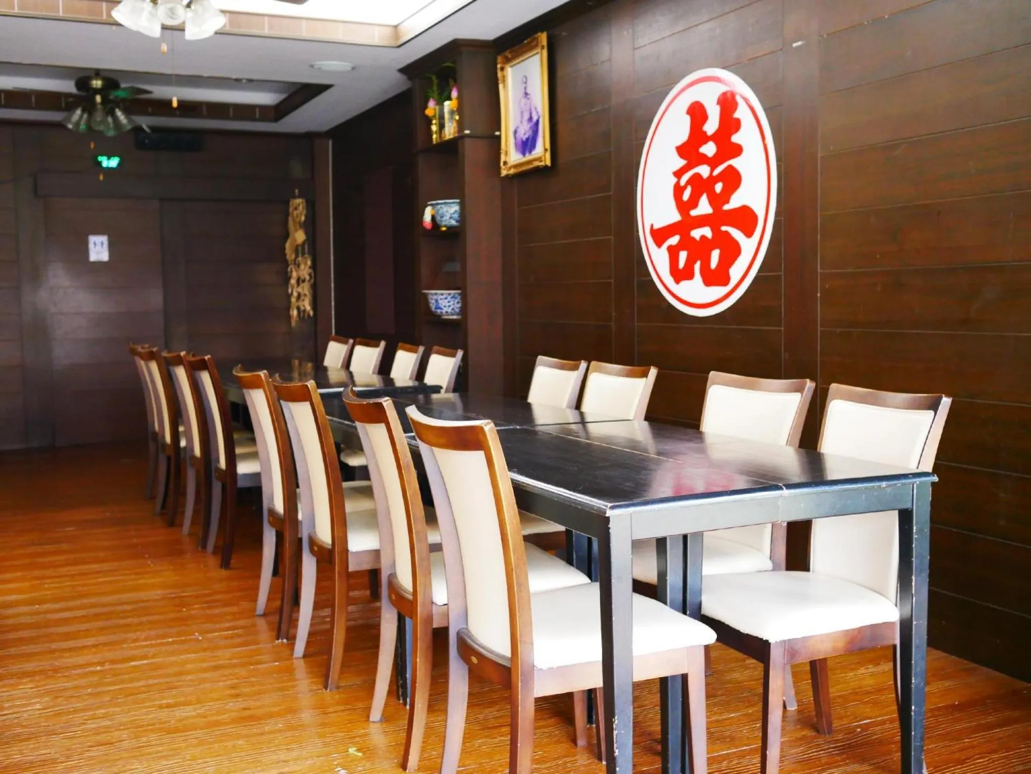 Restaurant/places to eat in Thanicha Resort Amphawa