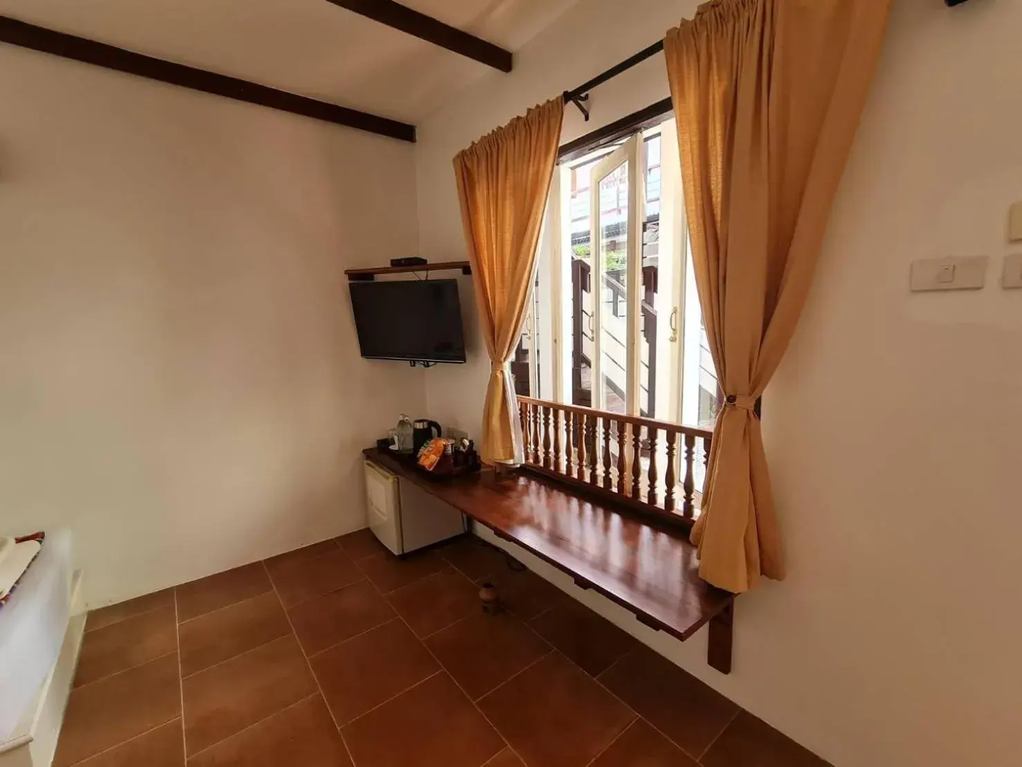 Deluxe Twin Room in Thanicha Resort Amphawa Deluxe Twin Room in Thanicha Resort Amphawa