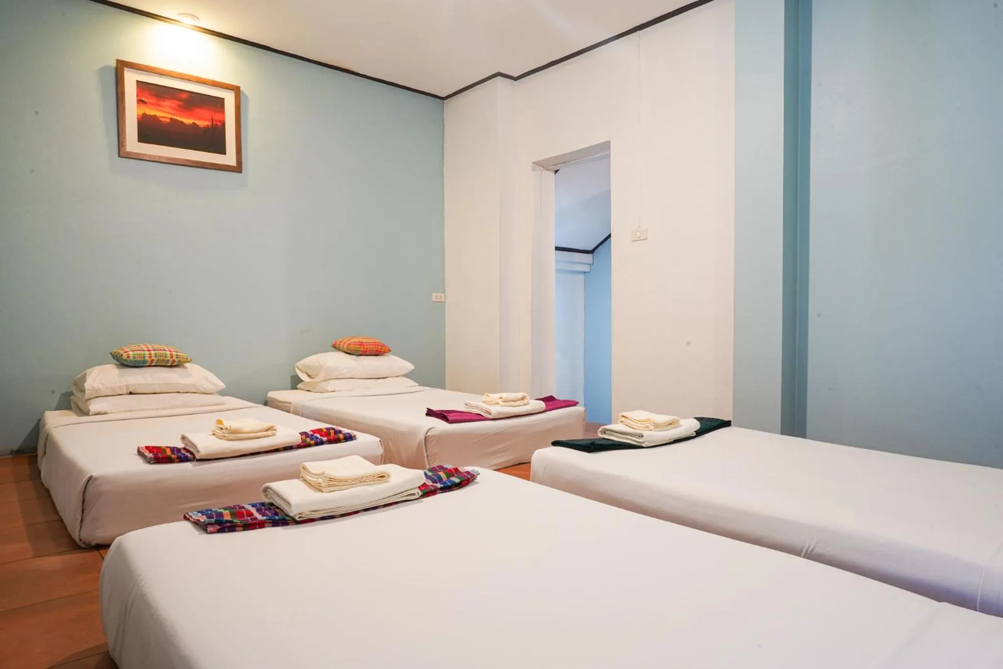 Bed in Thanicha Resort Amphawa