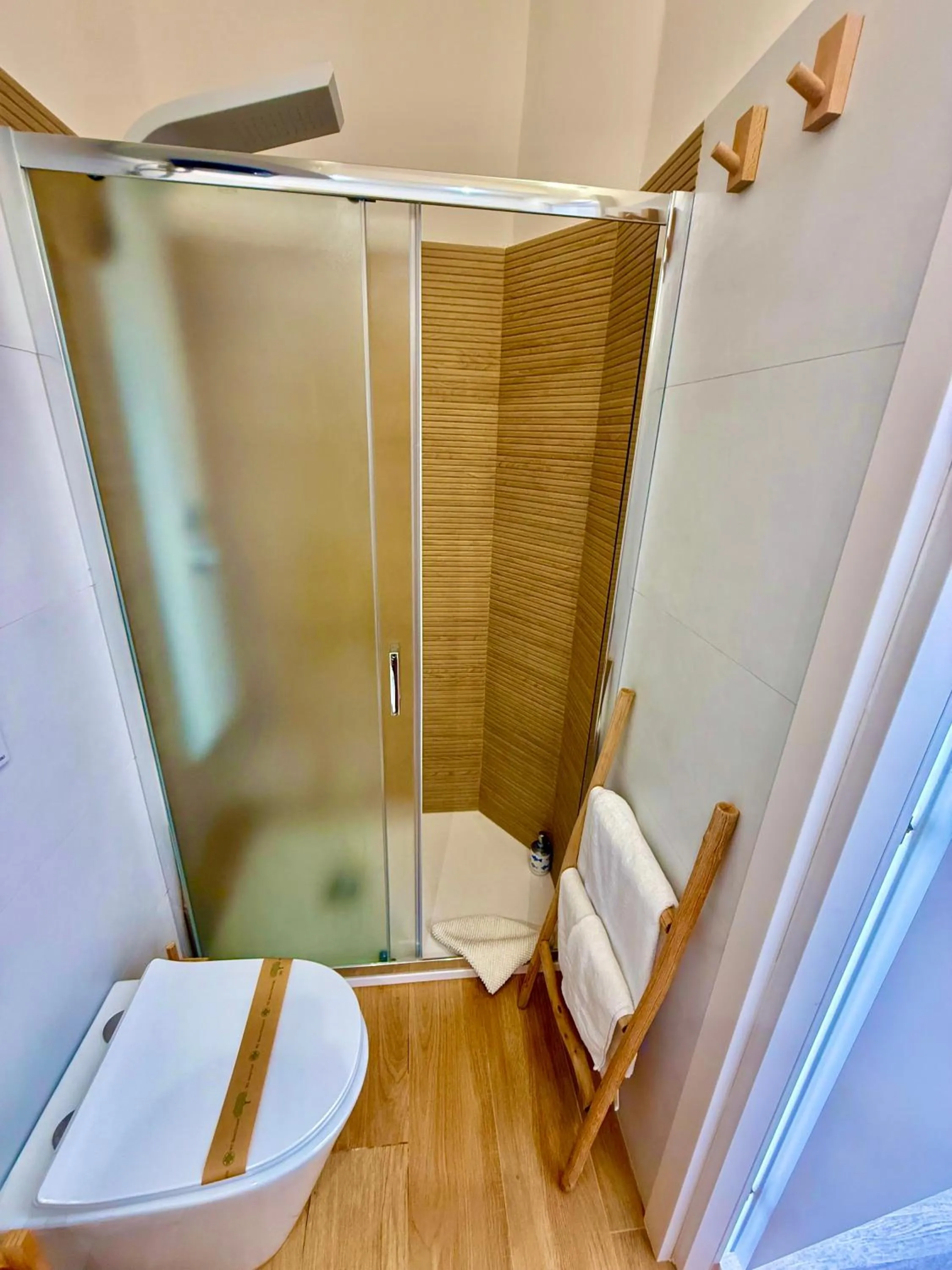 Bathroom, Bed in Terrazze Sul Mare