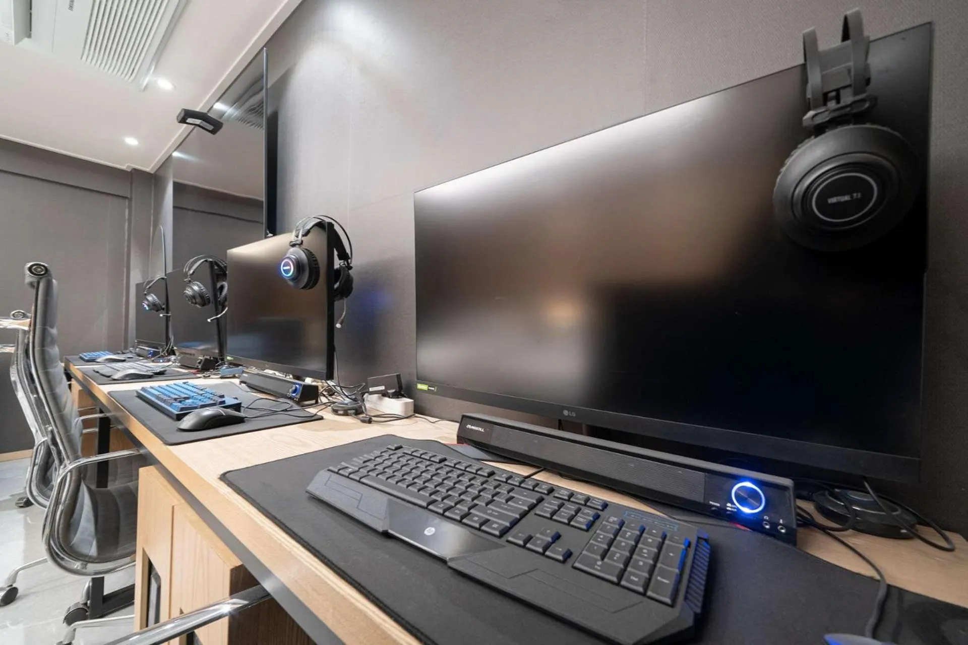 From H About Hotel Chungju