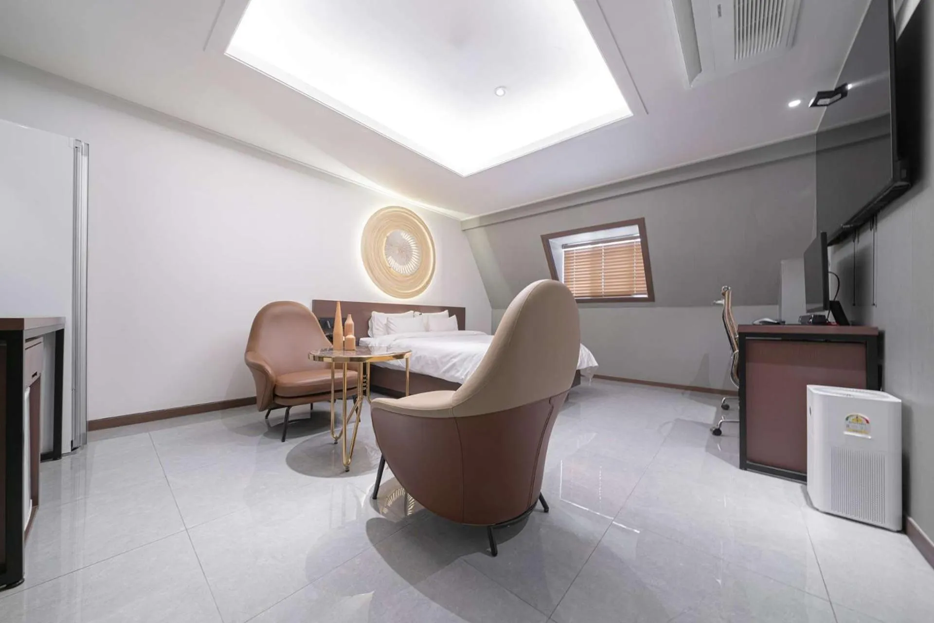 From H About Hotel Chungju